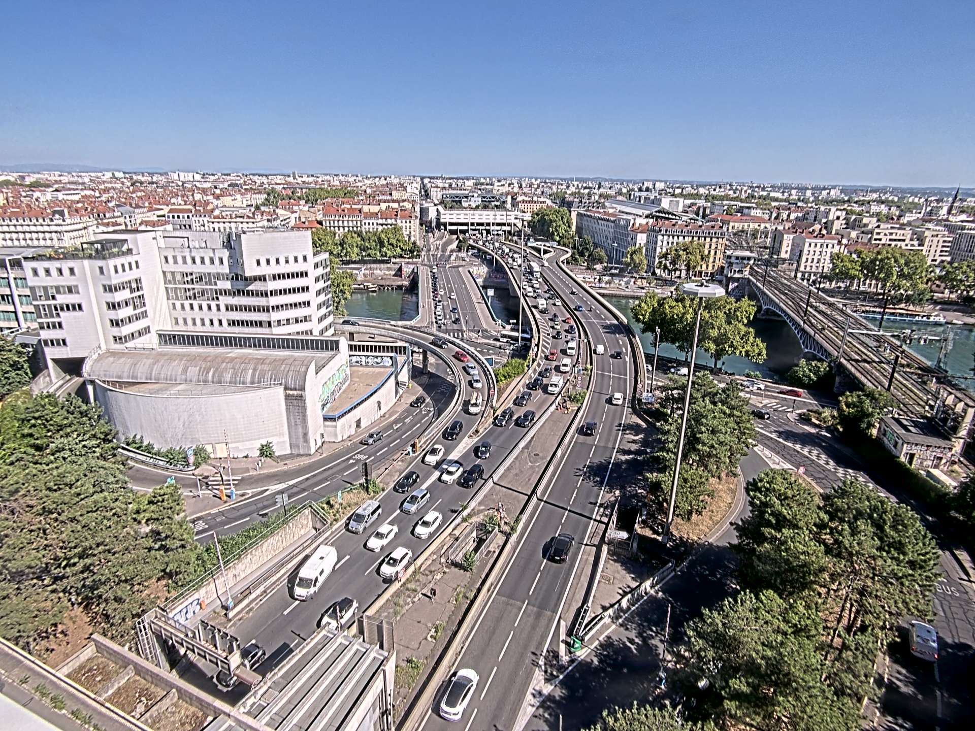 Caméra autoroute à Lyon Perrache à l'entrée Sud du Tunnel sous Fourvière, en direction de Marseille