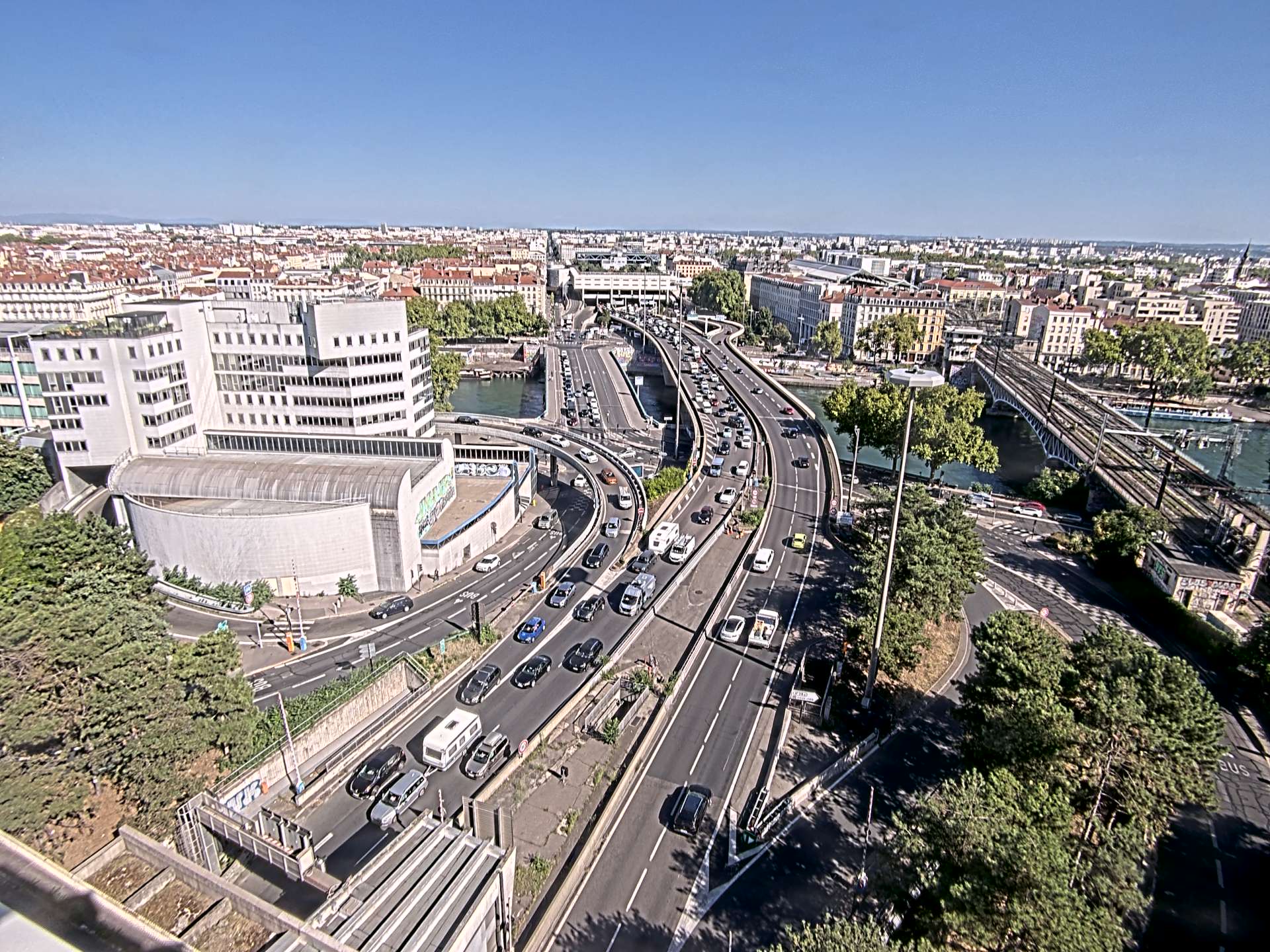 Caméra autoroute à Lyon Perrache à l'entrée Sud du Tunnel sous Fourvière, en direction de Marseille