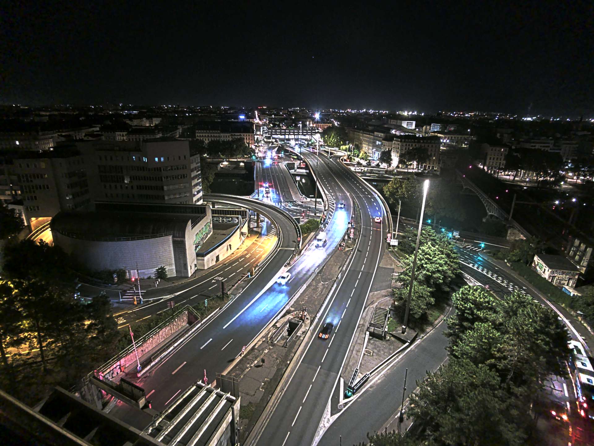 Caméra autoroute à Lyon Perrache à l'entrée Sud du Tunnel sous Fourvière, en direction de Marseille