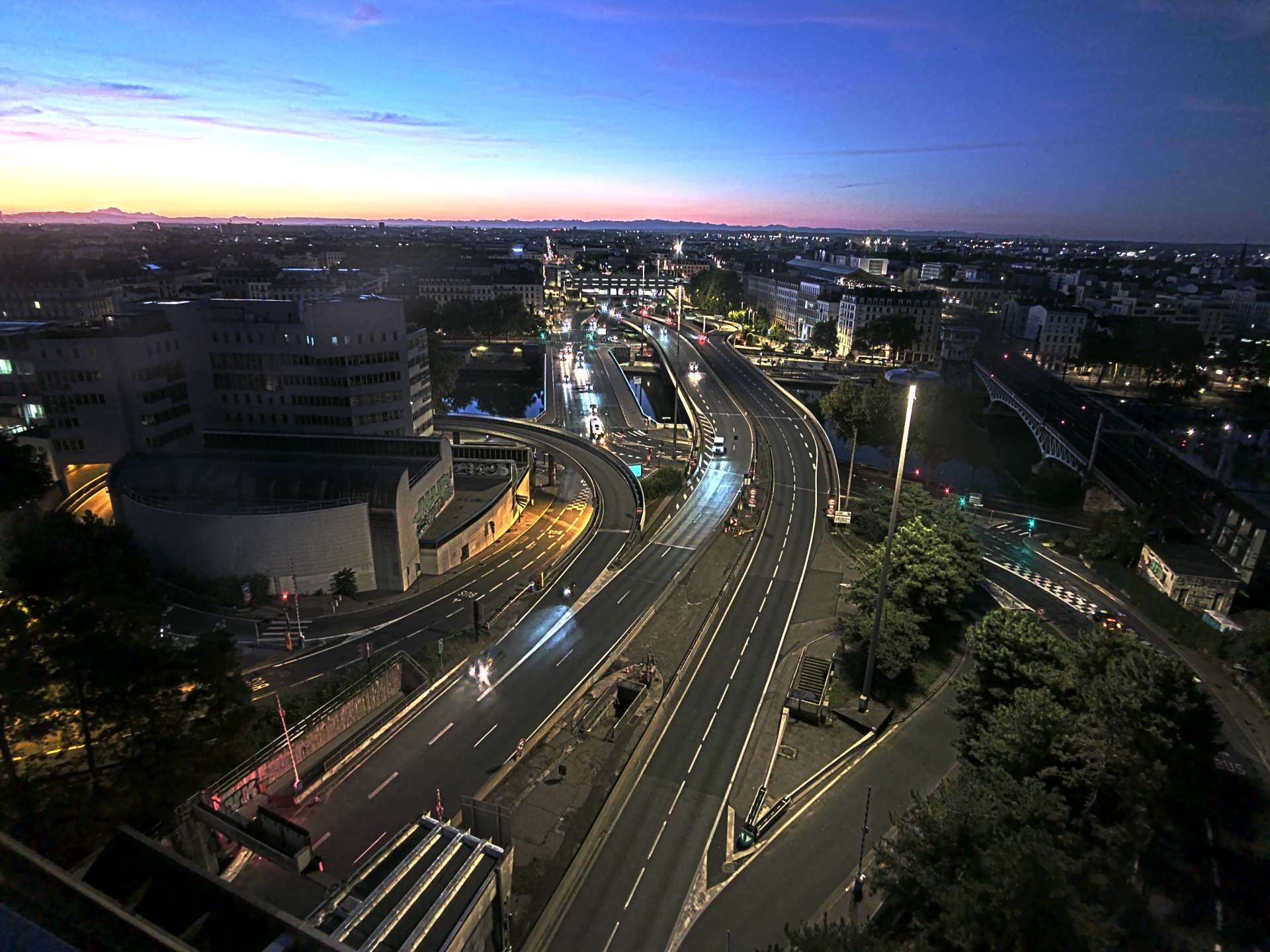 Caméra autoroute à Lyon Perrache à l'entrée Sud du Tunnel sous Fourvière, en direction de Marseille