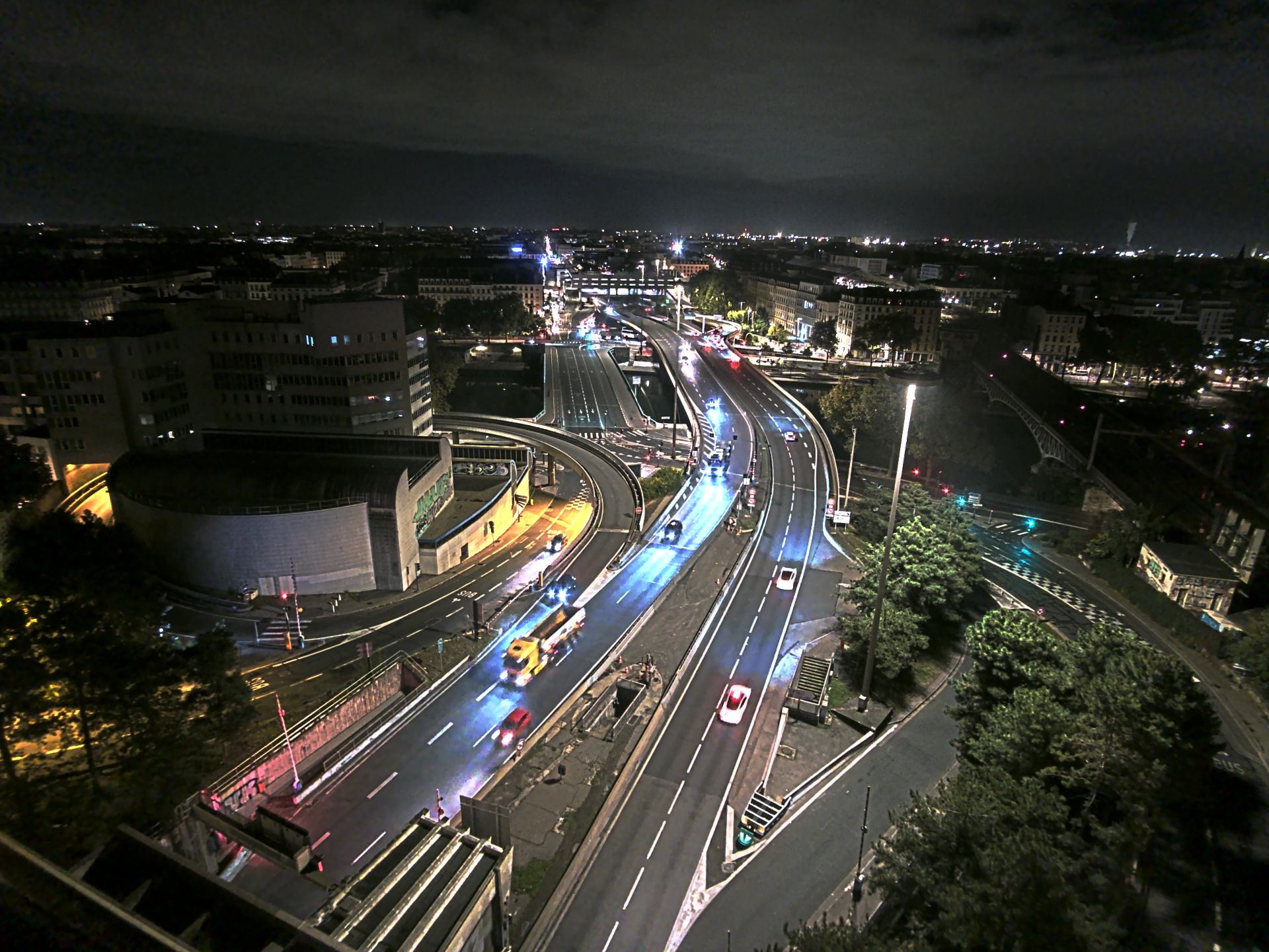 Caméra autoroute à Lyon Perrache à l'entrée Sud du Tunnel sous Fourvière, en direction de Marseille