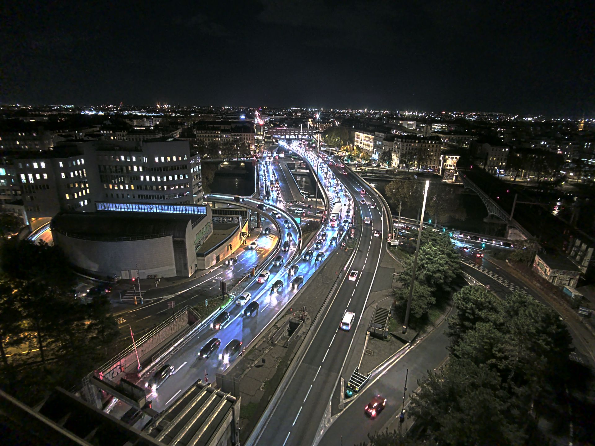 Caméra autoroute à Lyon Perrache à l'entrée Sud du Tunnel sous Fourvière, en direction de Marseille