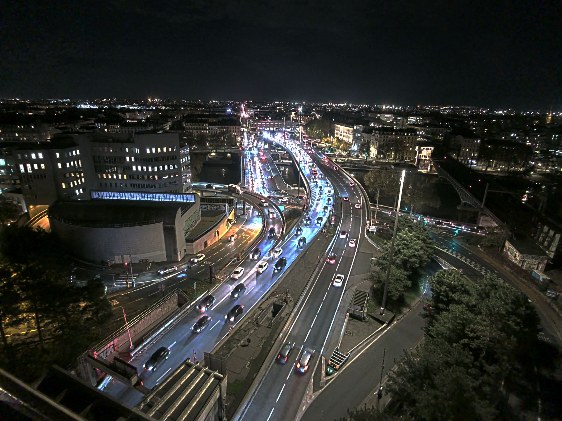 Caméra autoroute à Lyon Perrache à l'entrée Sud du Tunnel sous Fourvière, en direction de Marseille