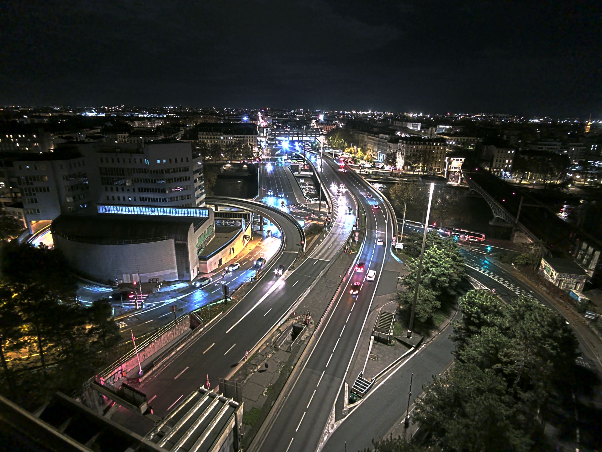 Caméra autoroute à Lyon Perrache à l'entrée Sud du Tunnel sous Fourvière, en direction de Marseille