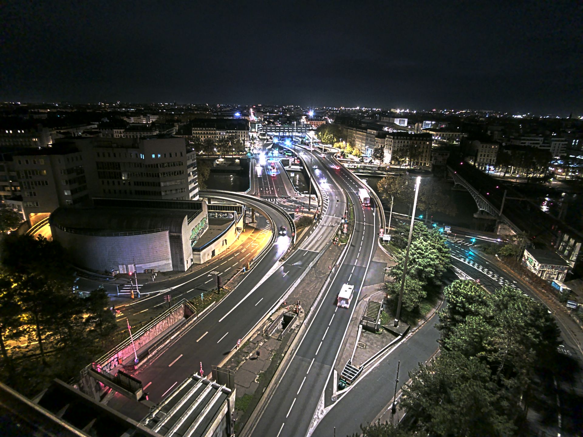 Caméra autoroute à Lyon Perrache à l'entrée Sud du Tunnel sous Fourvière, en direction de Marseille