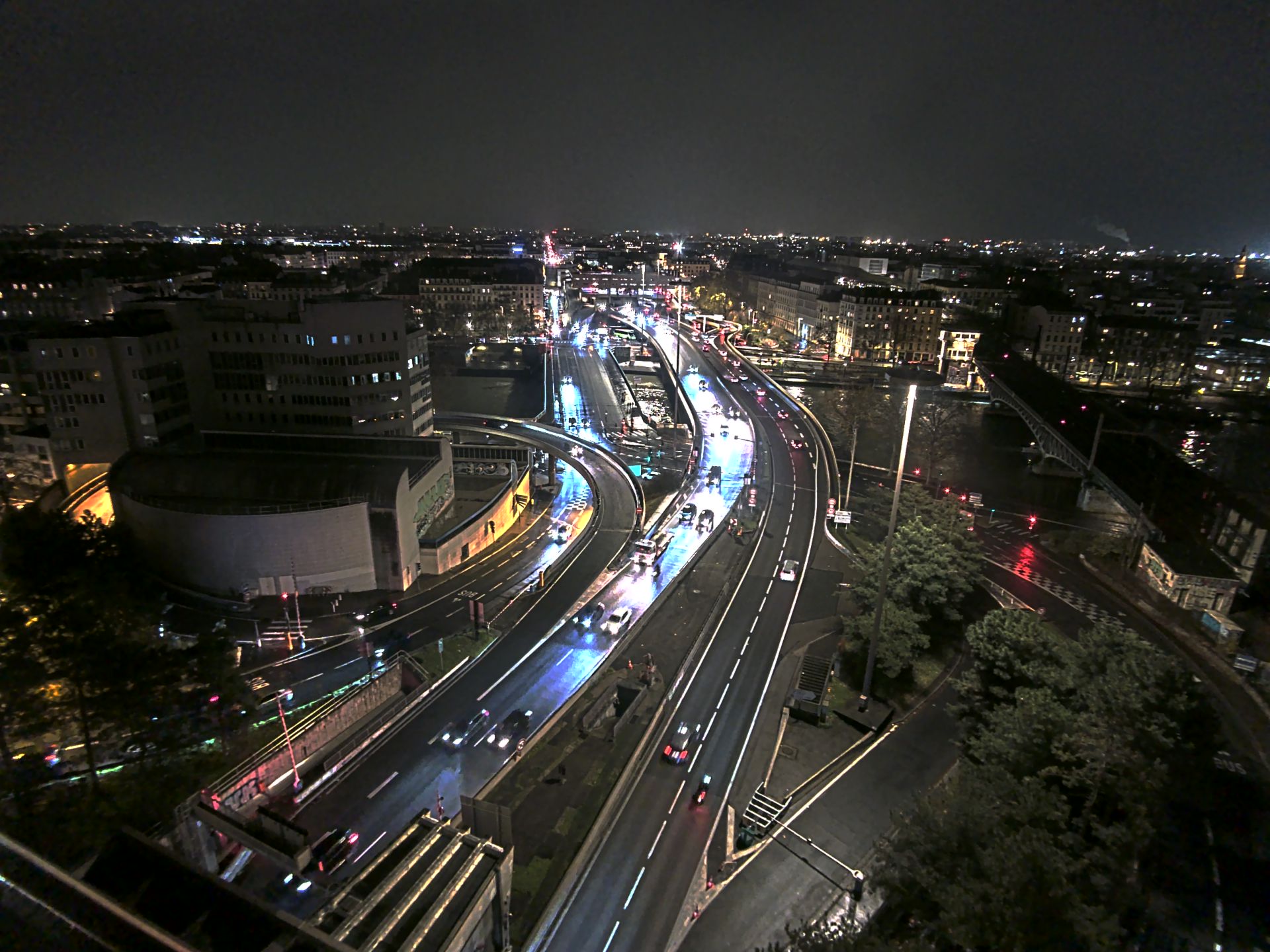 Caméra autoroute à Lyon Perrache à l'entrée Sud du Tunnel sous Fourvière, en direction de Marseille