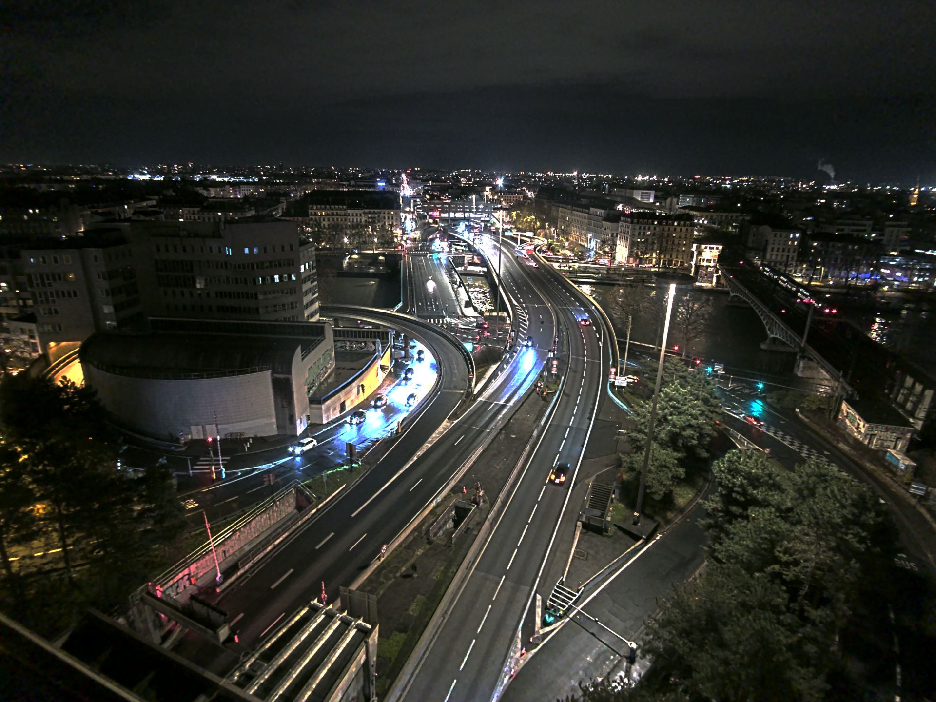 Caméra autoroute à Lyon Perrache à l'entrée Sud du Tunnel sous Fourvière, en direction de Marseille
