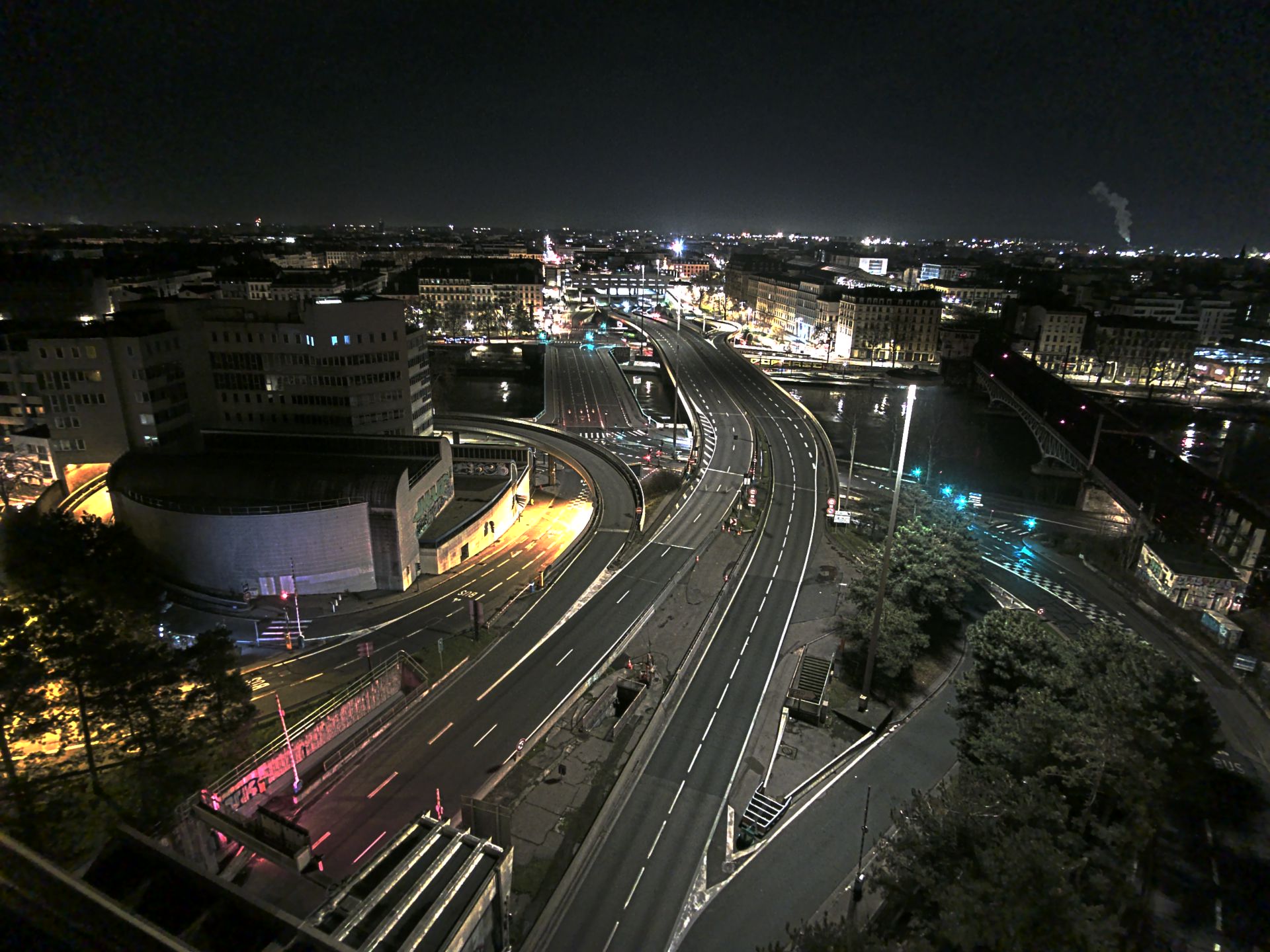 Caméra autoroute à Lyon Perrache à l'entrée Sud du Tunnel sous Fourvière, en direction de Marseille