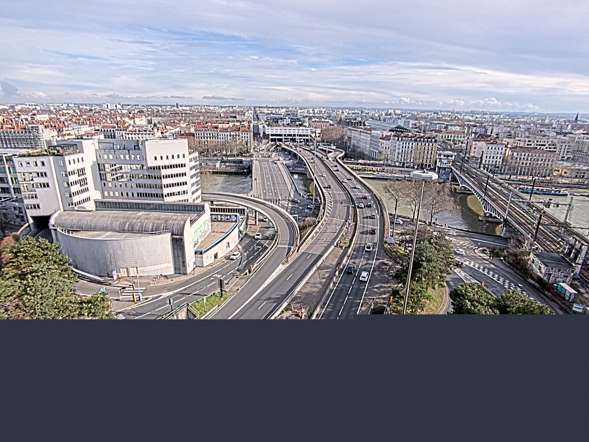 Caméra autoroute à Lyon Perrache à l'entrée Sud du Tunnel sous Fourvière, en direction de Marseille