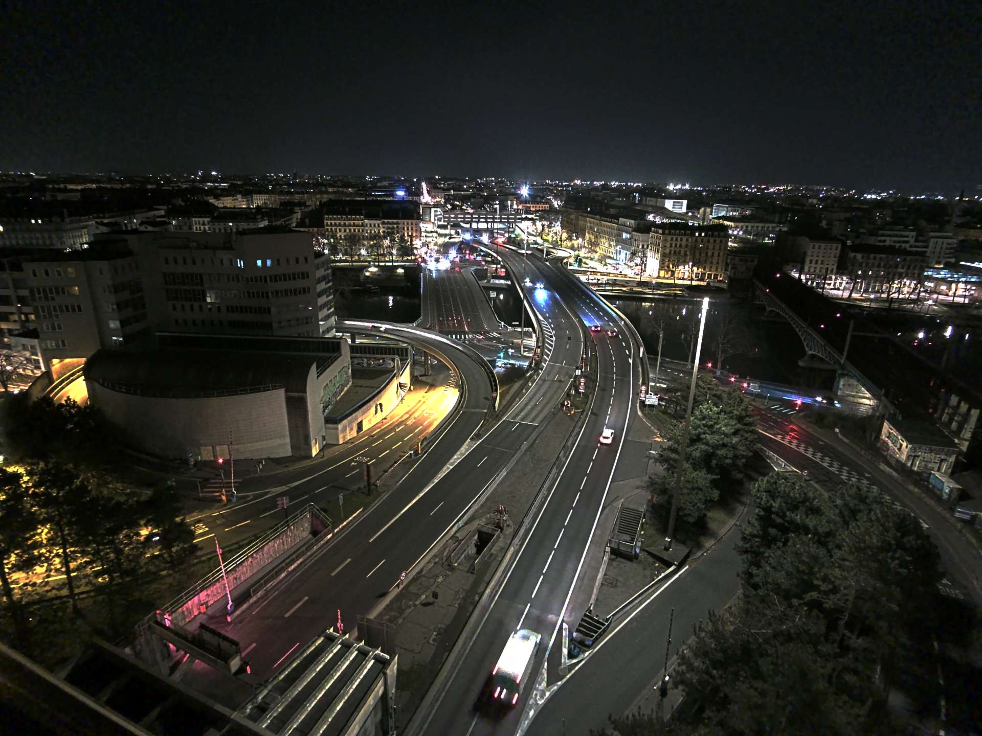 Caméra autoroute à Lyon Perrache à l'entrée Sud du Tunnel sous Fourvière, en direction de Marseille