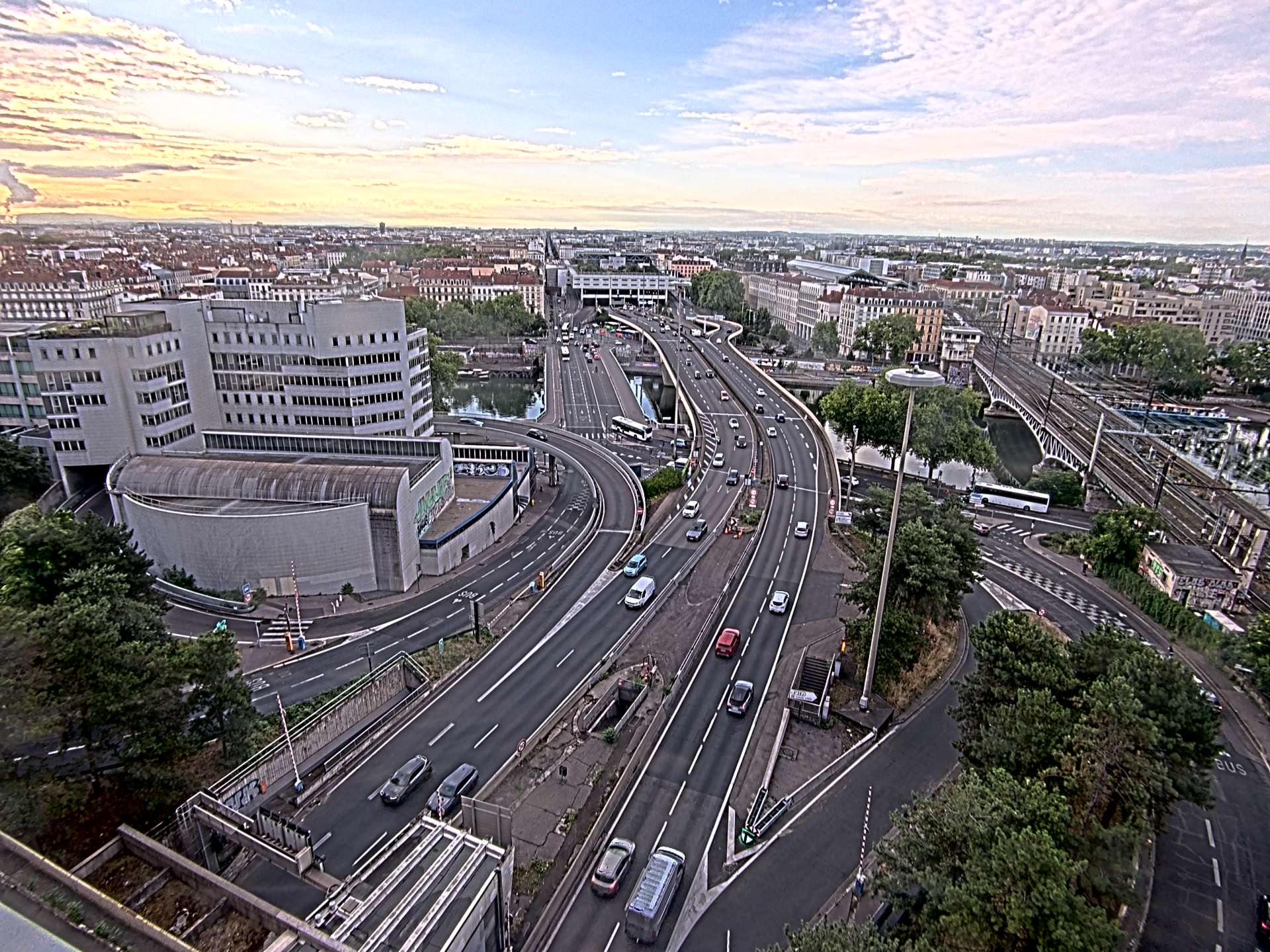 Caméra autoroute à Lyon Perrache à l'entrée Sud du Tunnel sous Fourvière, en direction de Marseille