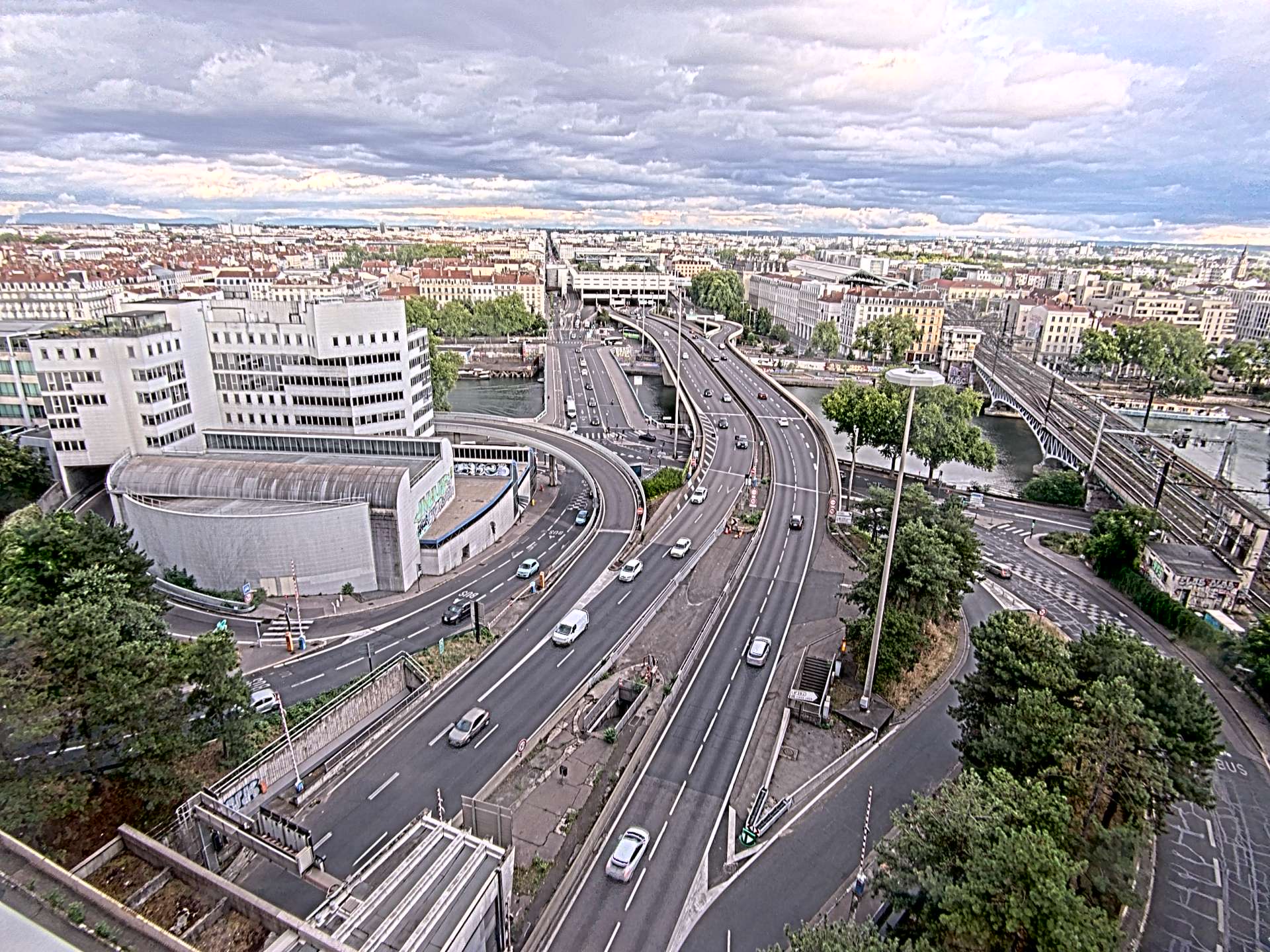 Caméra autoroute à Lyon Perrache à l'entrée Sud du Tunnel sous Fourvière, en direction de Marseille