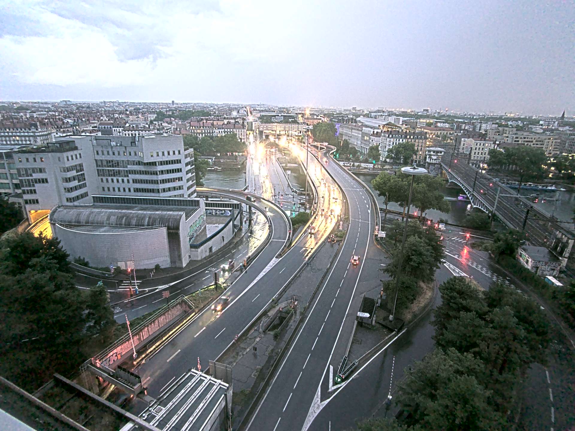 Caméra autoroute à Lyon Perrache à l'entrée Sud du Tunnel sous Fourvière, en direction de Marseille