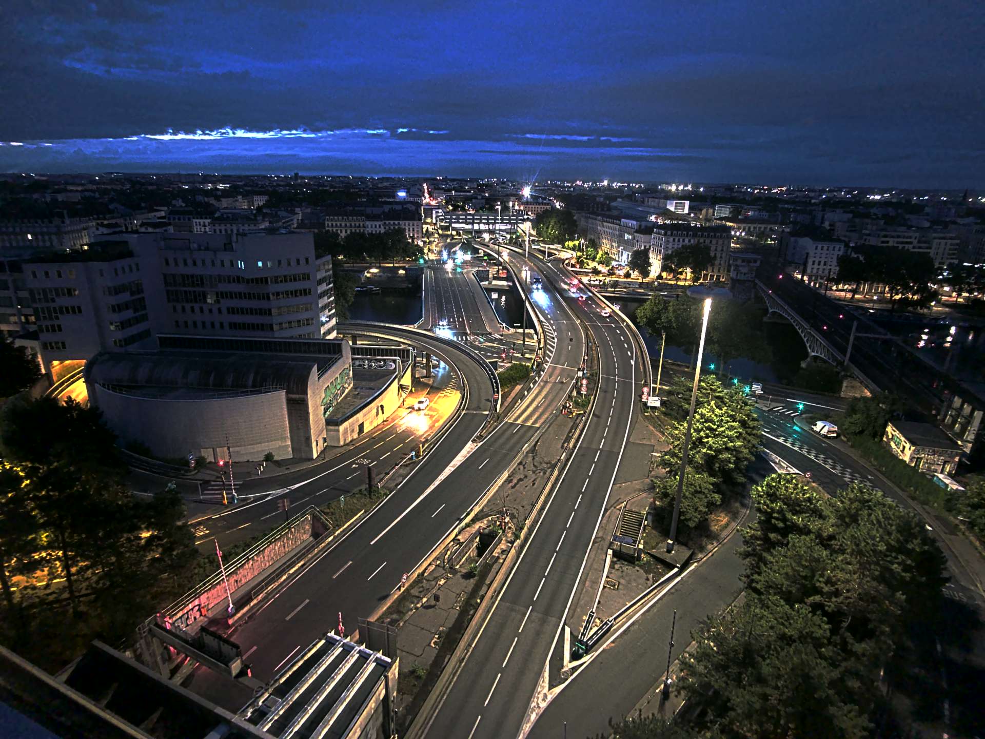Caméra autoroute à Lyon Perrache à l'entrée Sud du Tunnel sous Fourvière, en direction de Marseille