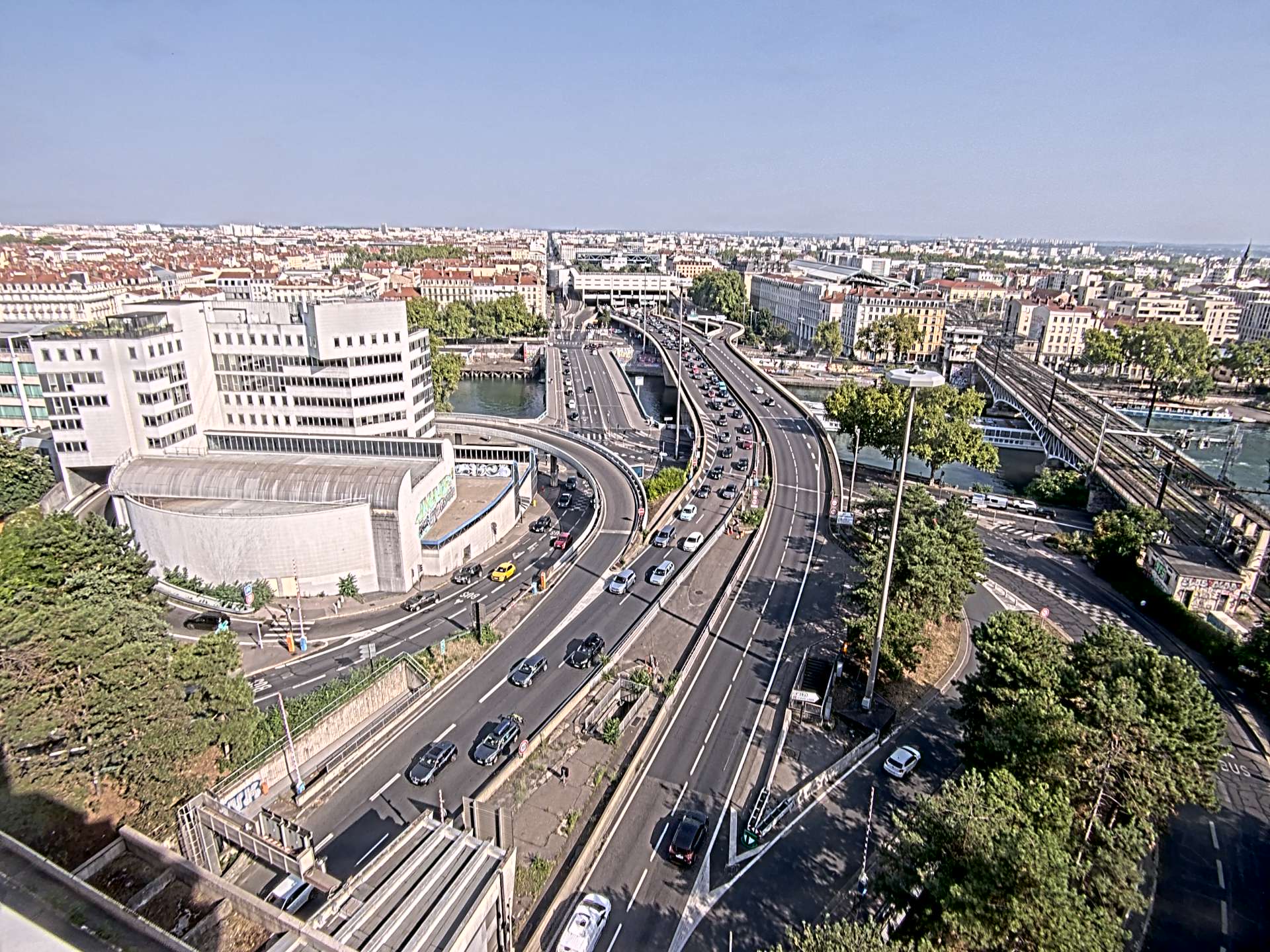 Caméra autoroute à Lyon Perrache à l'entrée Sud du Tunnel sous Fourvière, en direction de Marseille