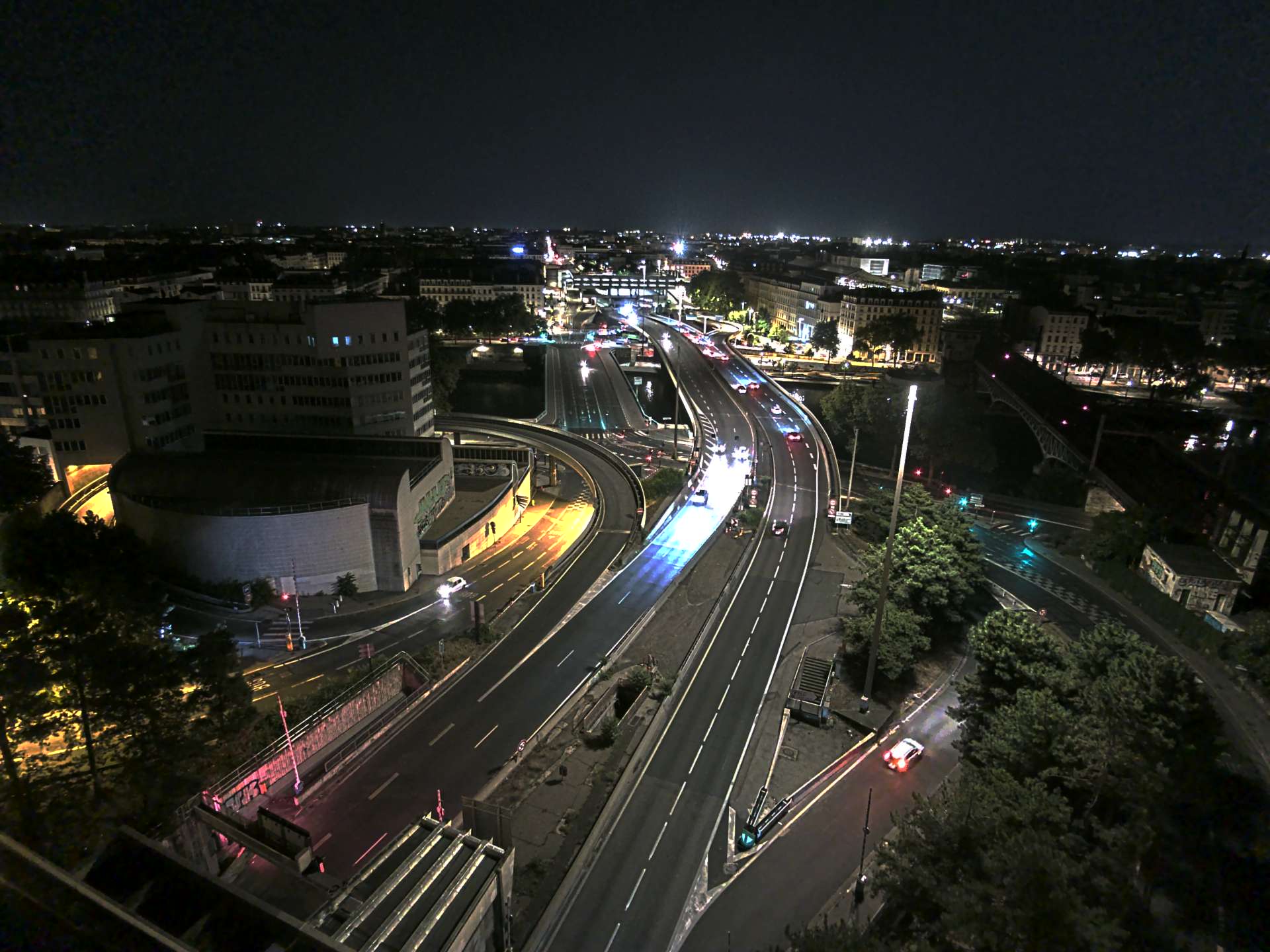Caméra autoroute à Lyon Perrache à l'entrée Sud du Tunnel sous Fourvière, en direction de Marseille