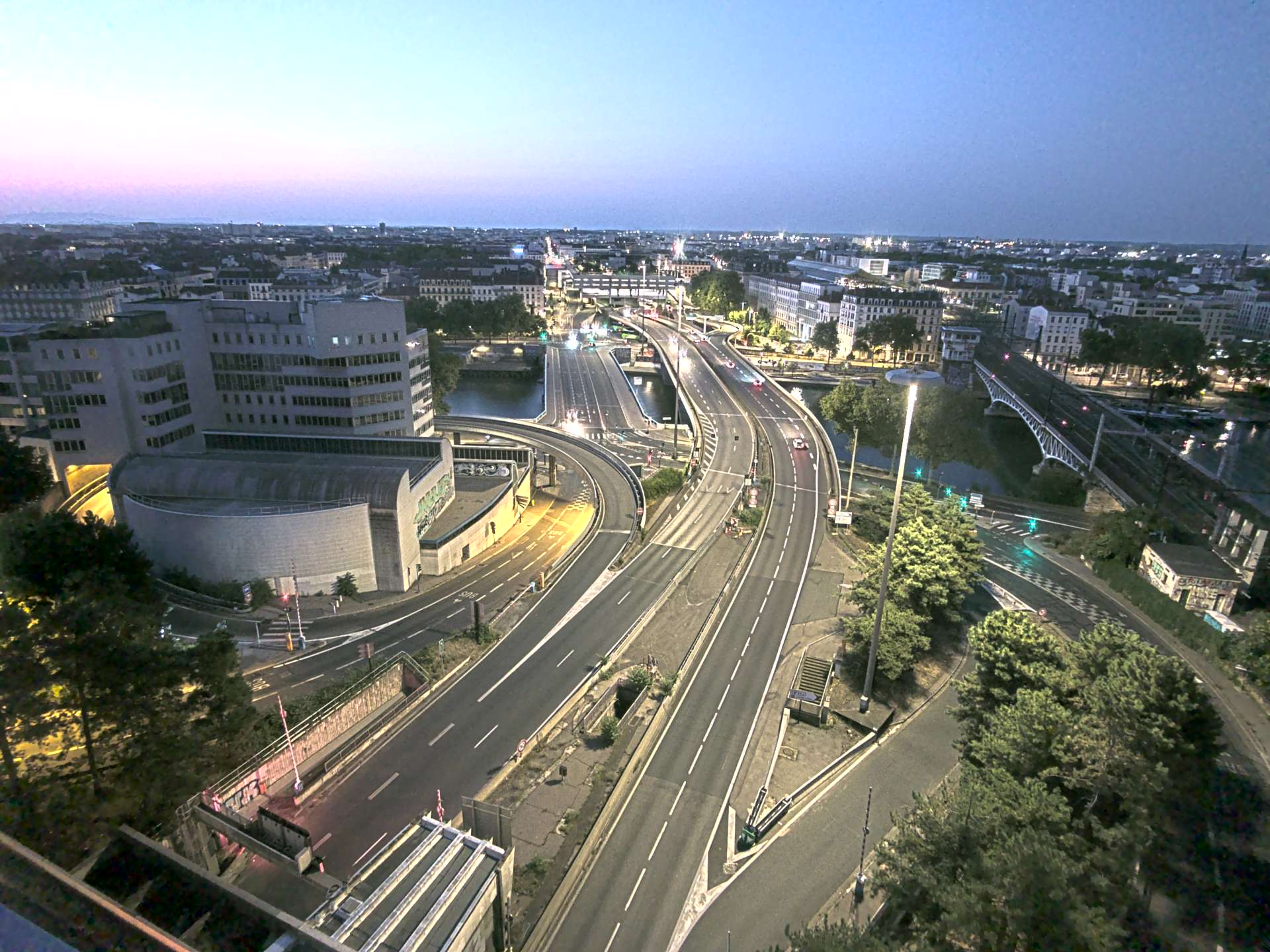 Caméra autoroute à Lyon Perrache à l'entrée Sud du Tunnel sous Fourvière, en direction de Marseille