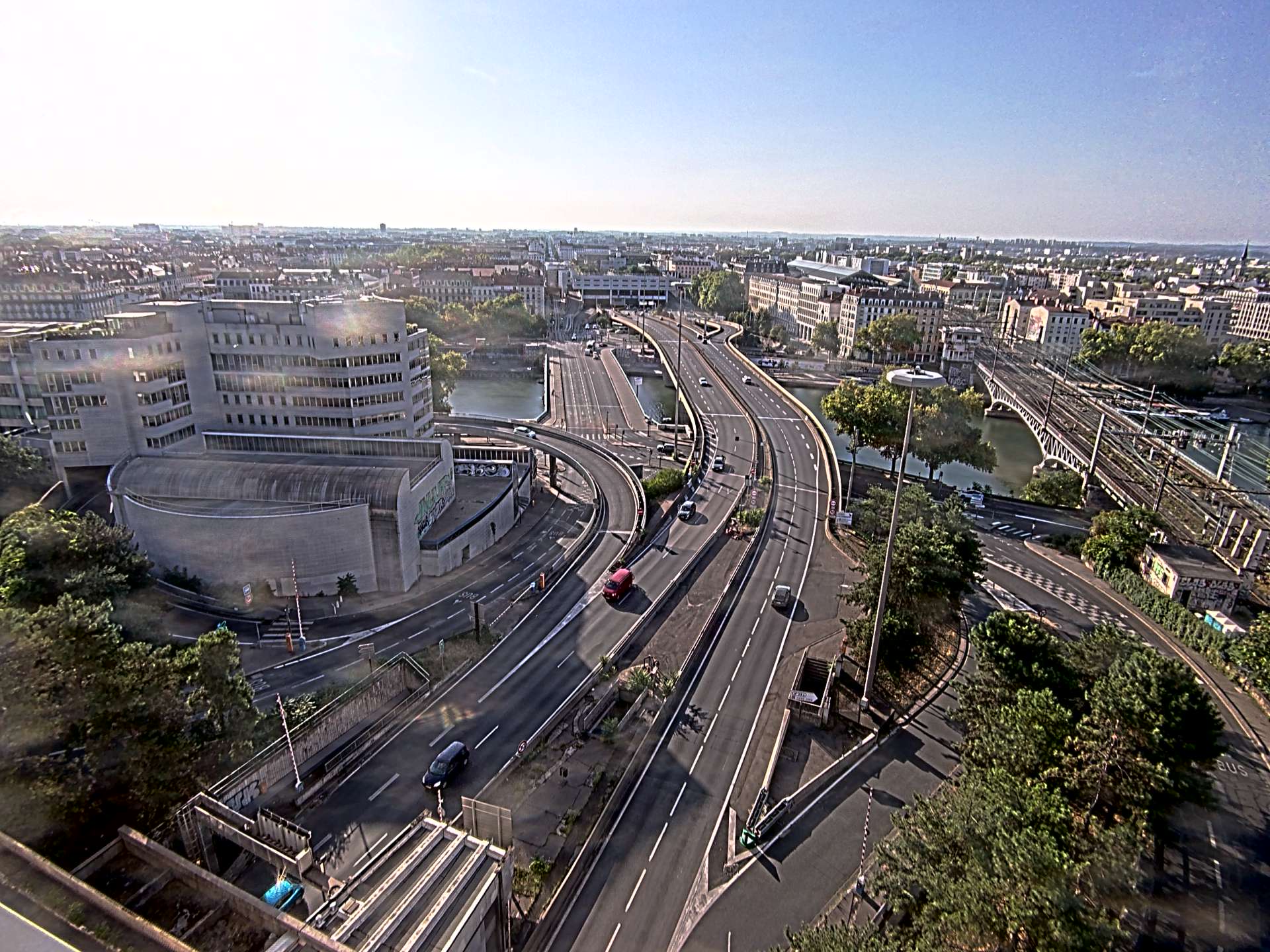 Caméra autoroute à Lyon Perrache à l'entrée Sud du Tunnel sous Fourvière, en direction de Marseille