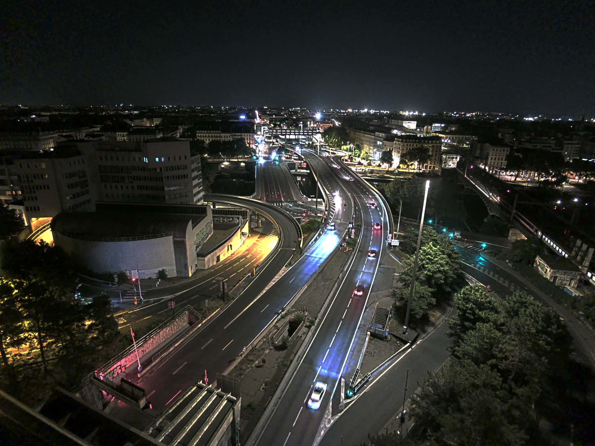 Caméra autoroute à Lyon Perrache à l'entrée Sud du Tunnel sous Fourvière, en direction de Marseille