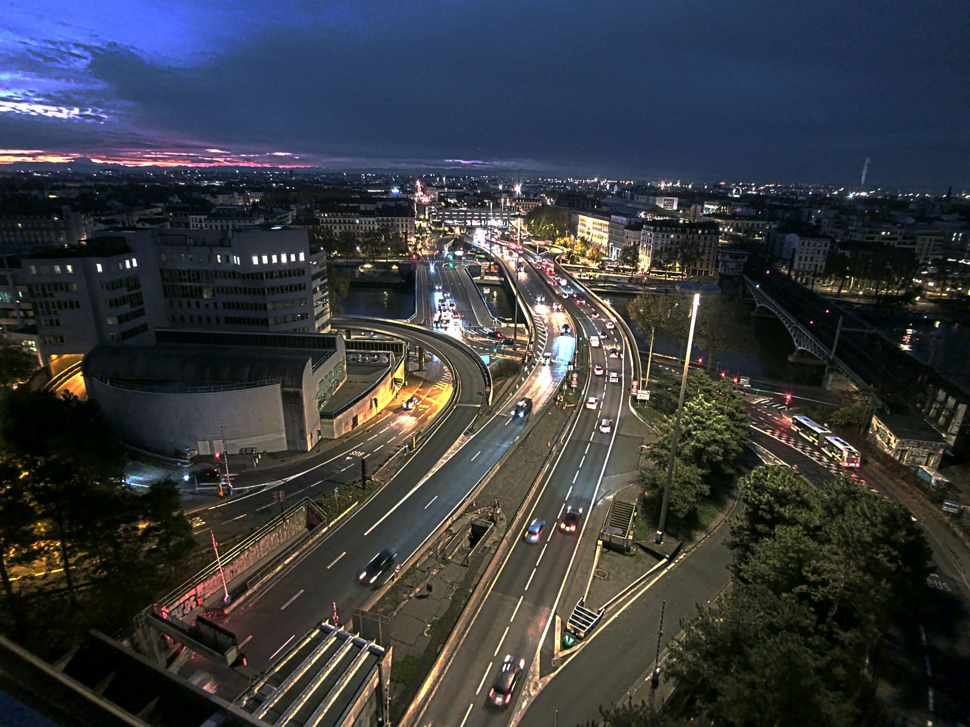 Caméra autoroute à Lyon Perrache à l'entrée Sud du Tunnel sous Fourvière, en direction de Marseille