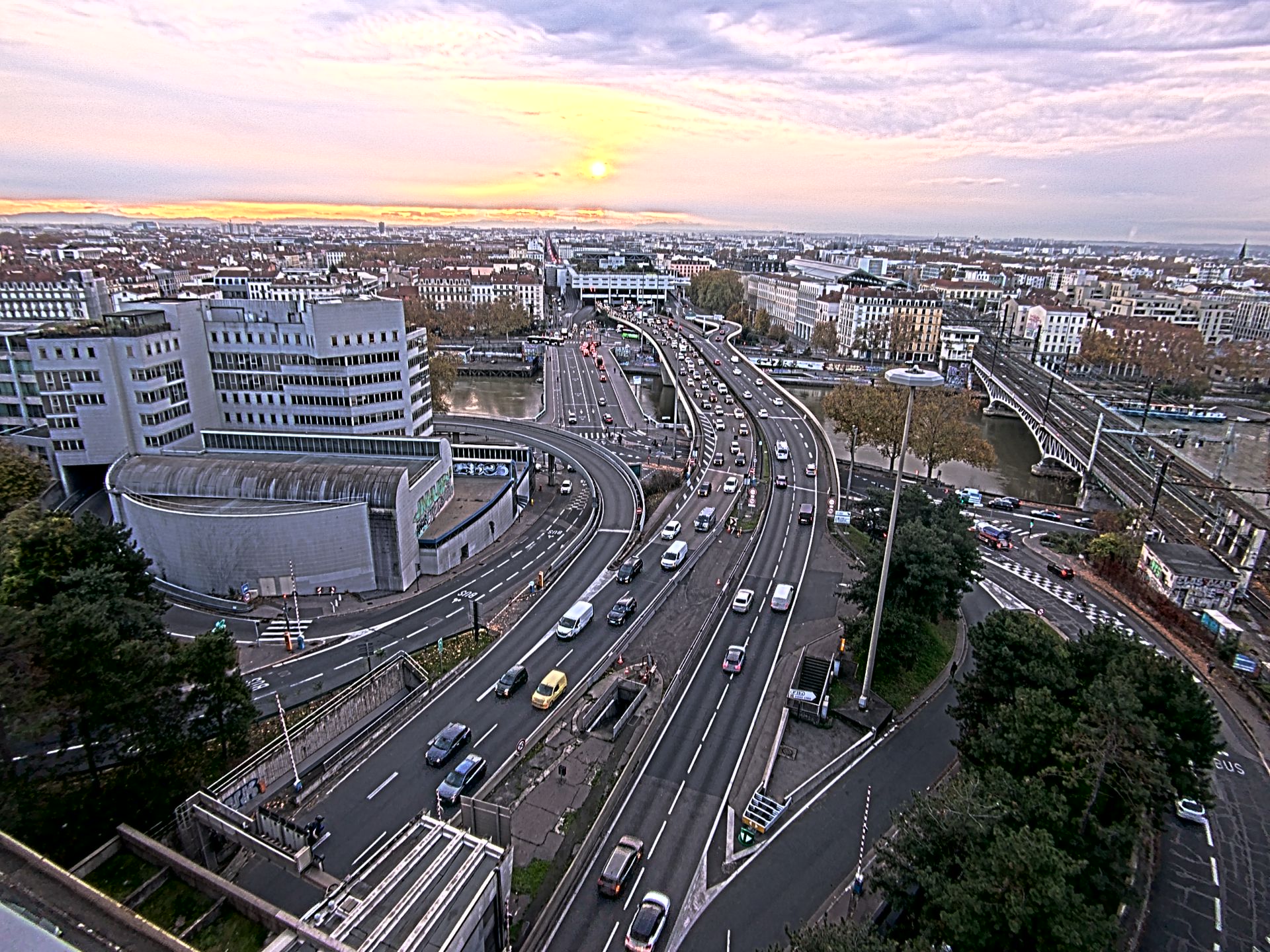 Caméra autoroute à Lyon Perrache à l'entrée Sud du Tunnel sous Fourvière, en direction de Marseille