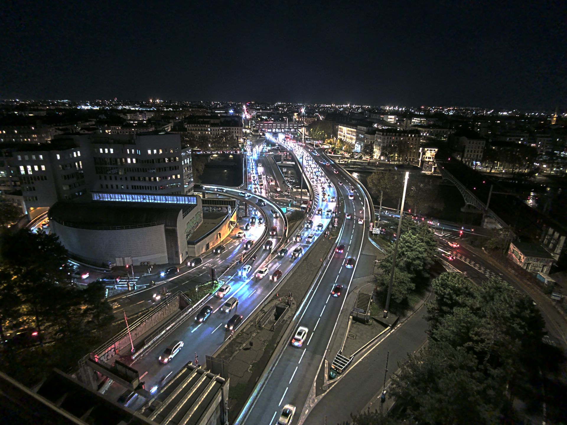 Caméra autoroute à Lyon Perrache à l'entrée Sud du Tunnel sous Fourvière, en direction de Marseille