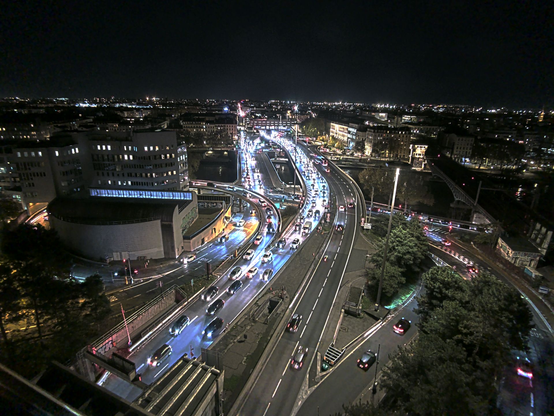 Caméra autoroute à Lyon Perrache à l'entrée Sud du Tunnel sous Fourvière, en direction de Marseille