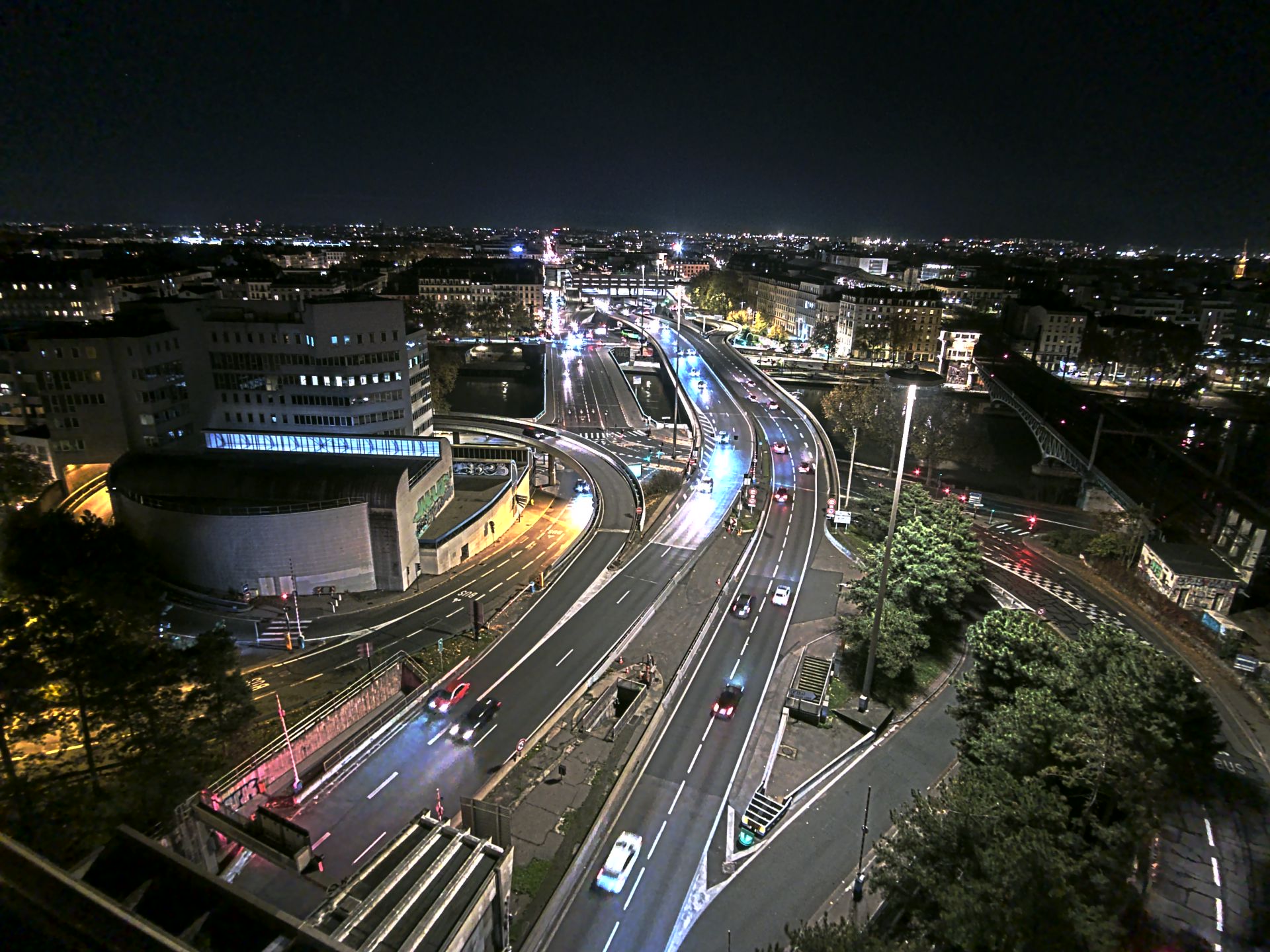 Caméra autoroute à Lyon Perrache à l'entrée Sud du Tunnel sous Fourvière, en direction de Marseille