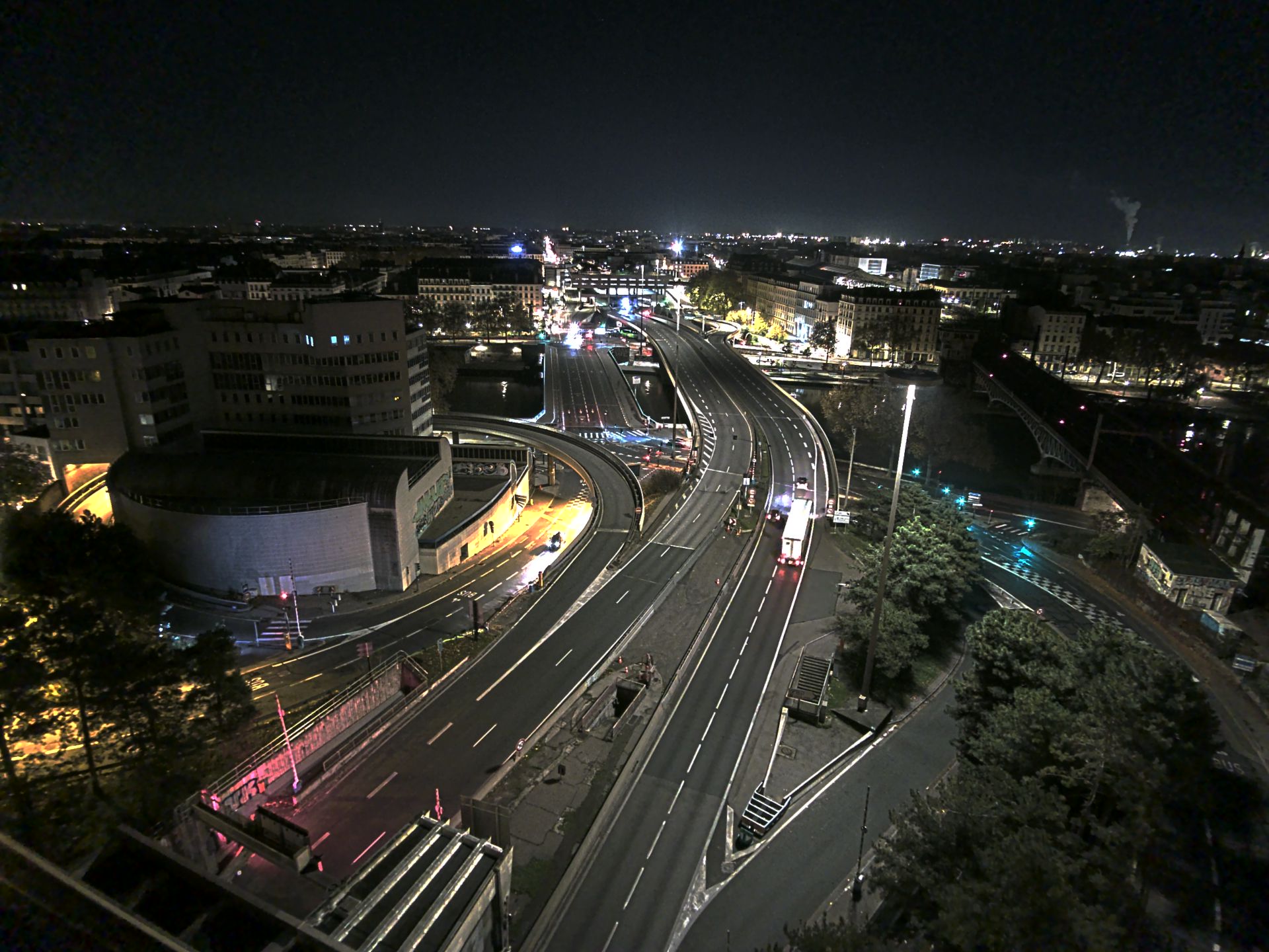 Caméra autoroute à Lyon Perrache à l'entrée Sud du Tunnel sous Fourvière, en direction de Marseille