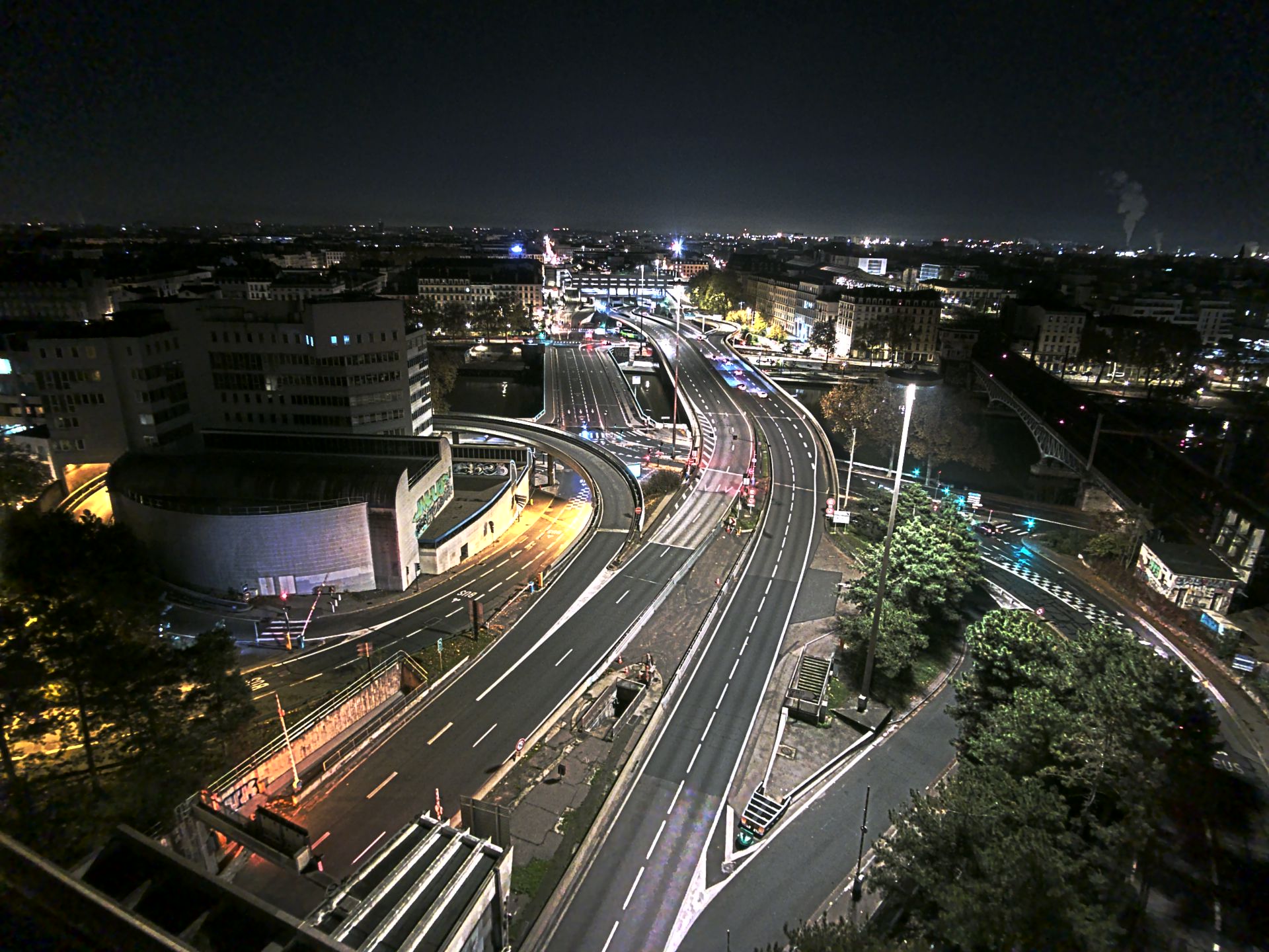 Caméra autoroute à Lyon Perrache à l'entrée Sud du Tunnel sous Fourvière, en direction de Marseille