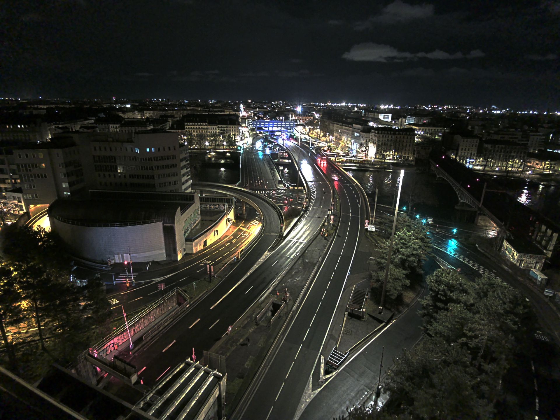 Caméra autoroute à Lyon Perrache à l'entrée Sud du Tunnel sous Fourvière, en direction de Marseille