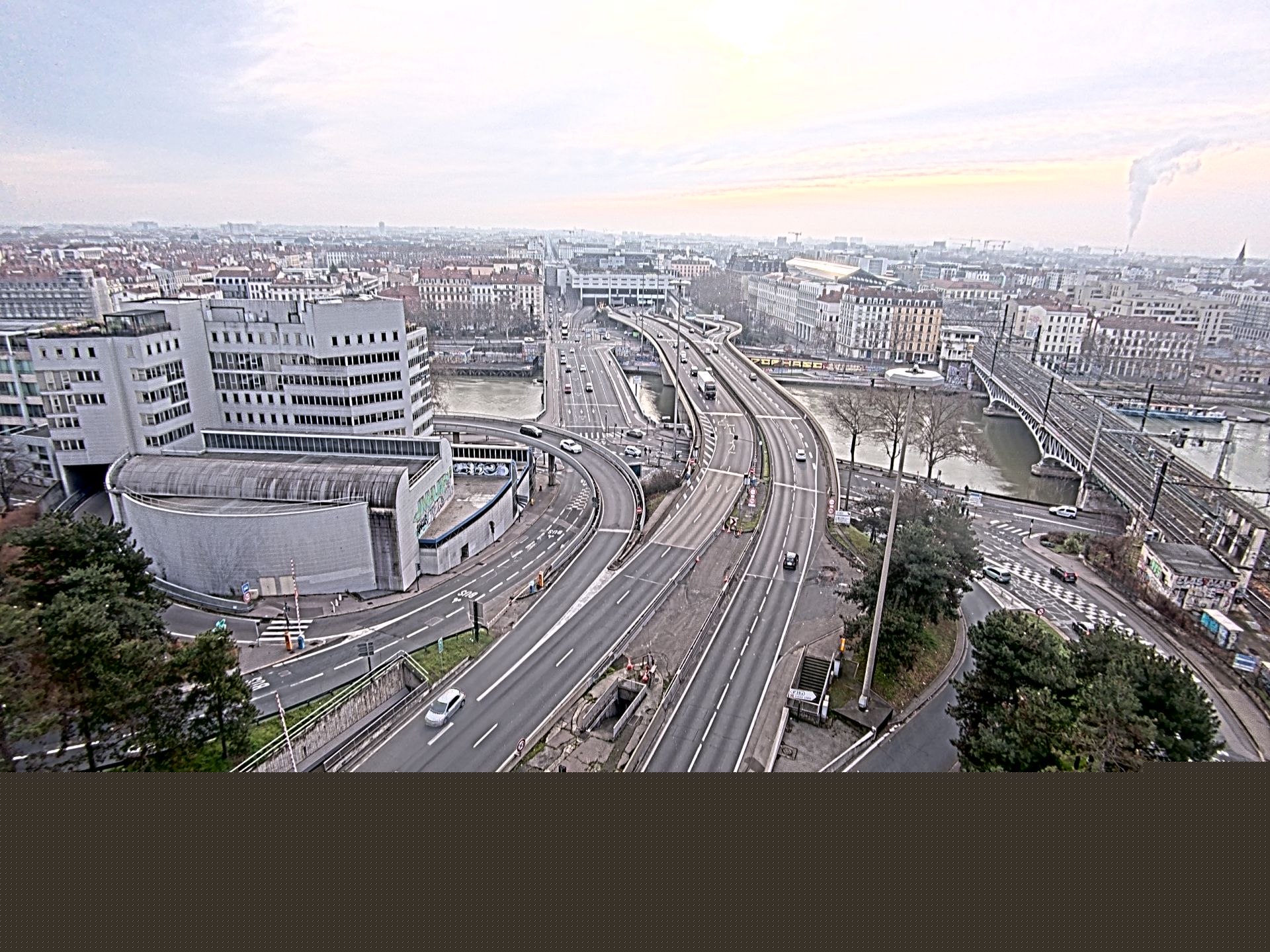 Caméra autoroute à Lyon Perrache à l'entrée Sud du Tunnel sous Fourvière, en direction de Marseille