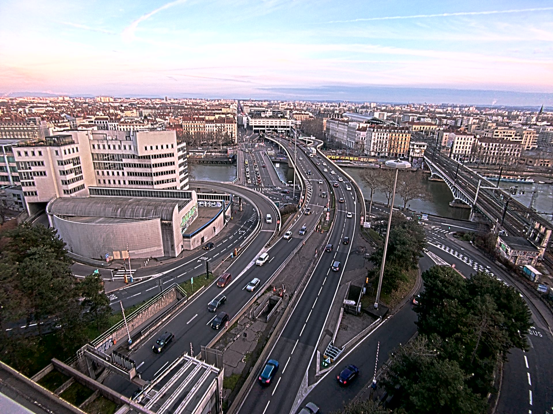 Caméra autoroute à Lyon Perrache à l'entrée Sud du Tunnel sous Fourvière, en direction de Marseille