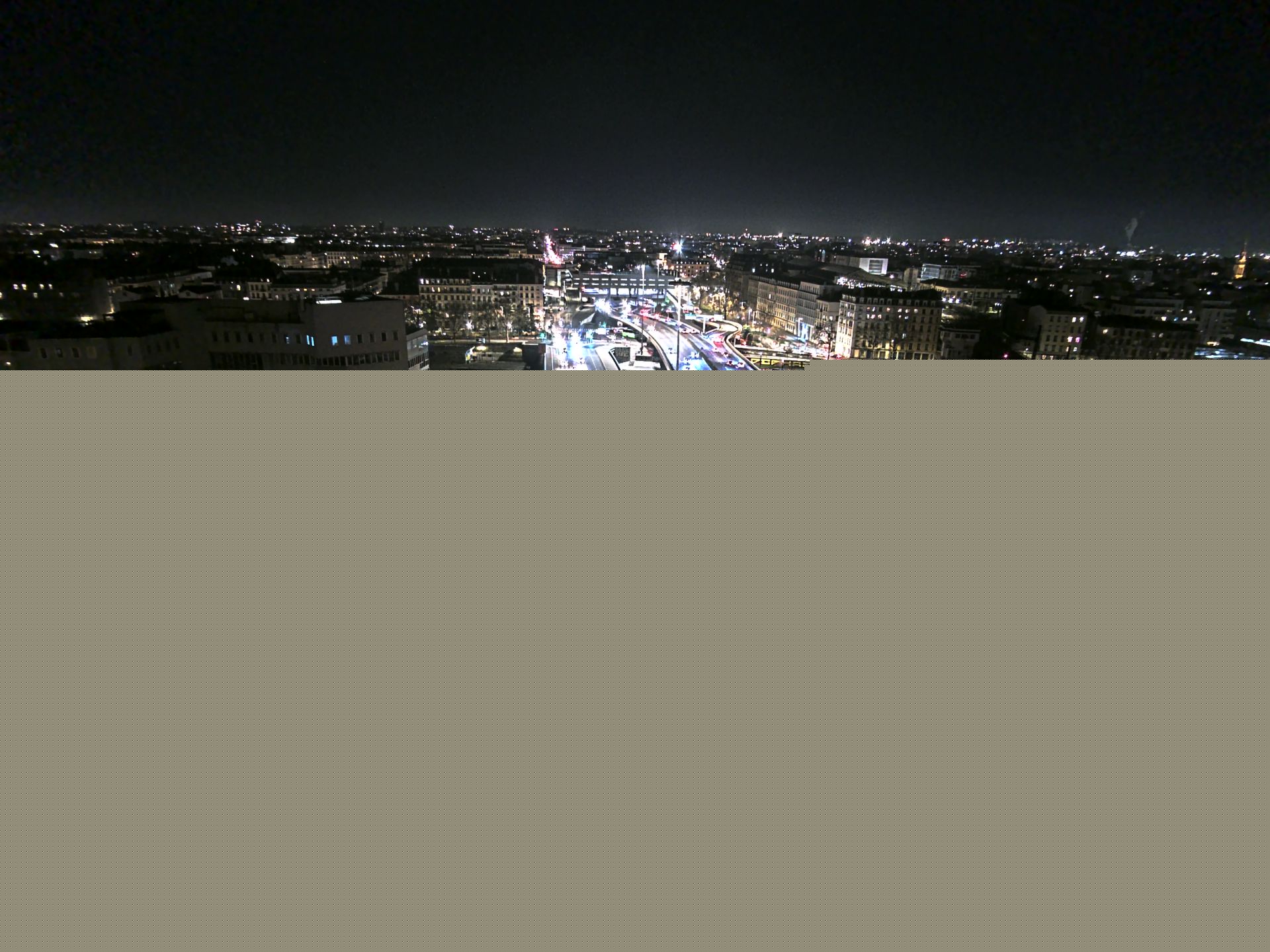 Caméra autoroute à Lyon Perrache à l'entrée Sud du Tunnel sous Fourvière, en direction de Marseille