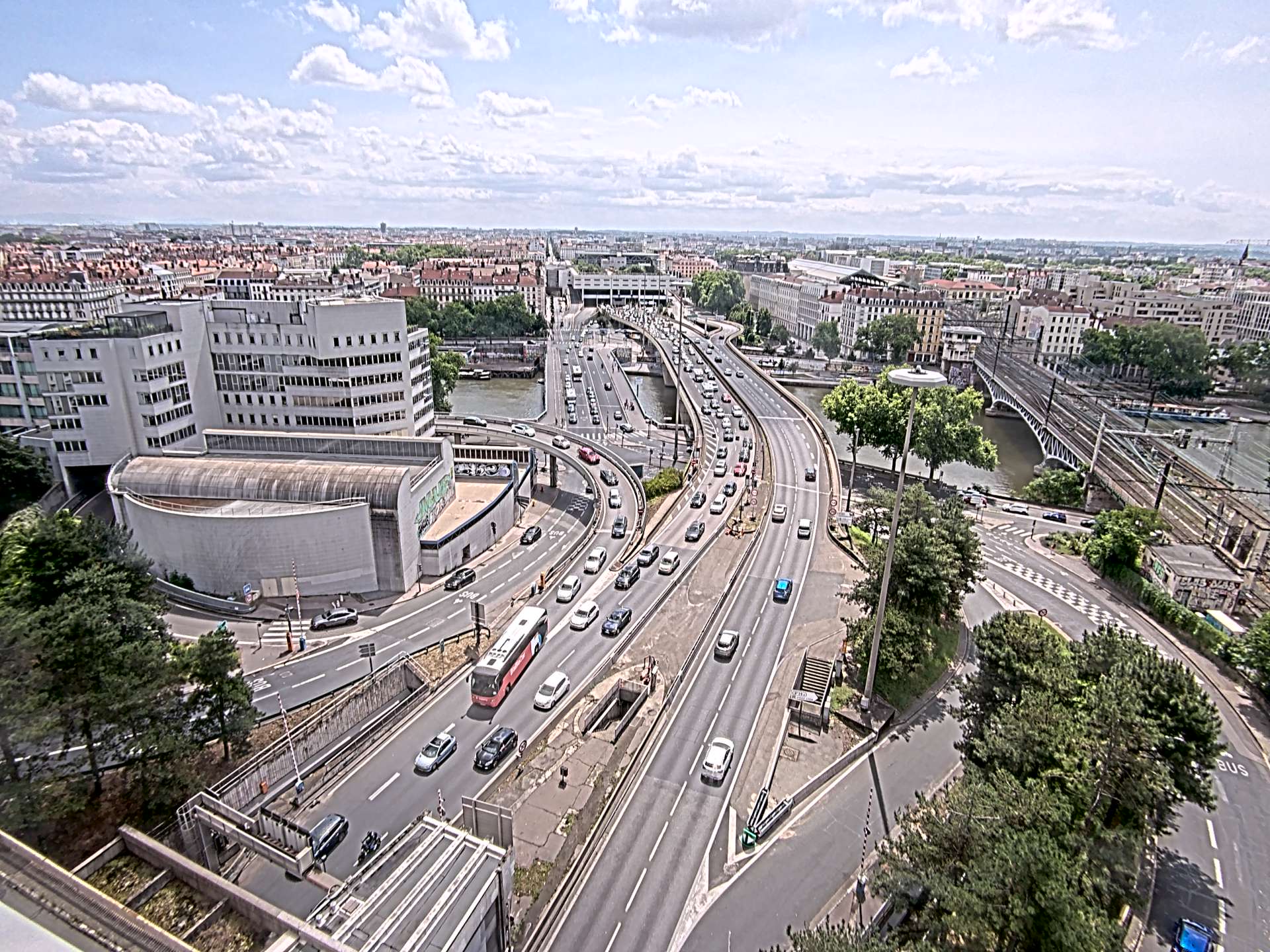 Caméra autoroute à Lyon Perrache à l'entrée Sud du Tunnel sous Fourvière, en direction de Marseille
