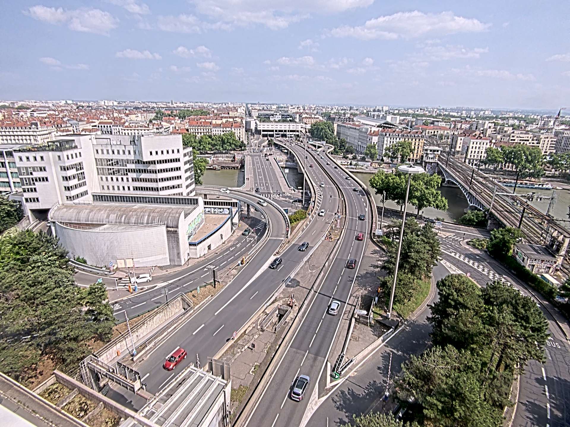 Caméra autoroute à Lyon Perrache à l'entrée Sud du Tunnel sous Fourvière, en direction de Marseille