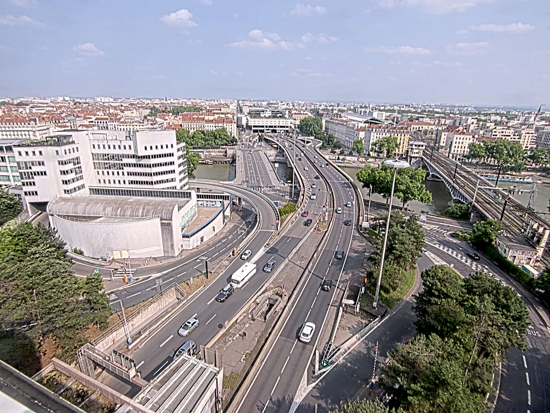 Caméra autoroute à Lyon Perrache à l'entrée Sud du Tunnel sous Fourvière, en direction de Marseille