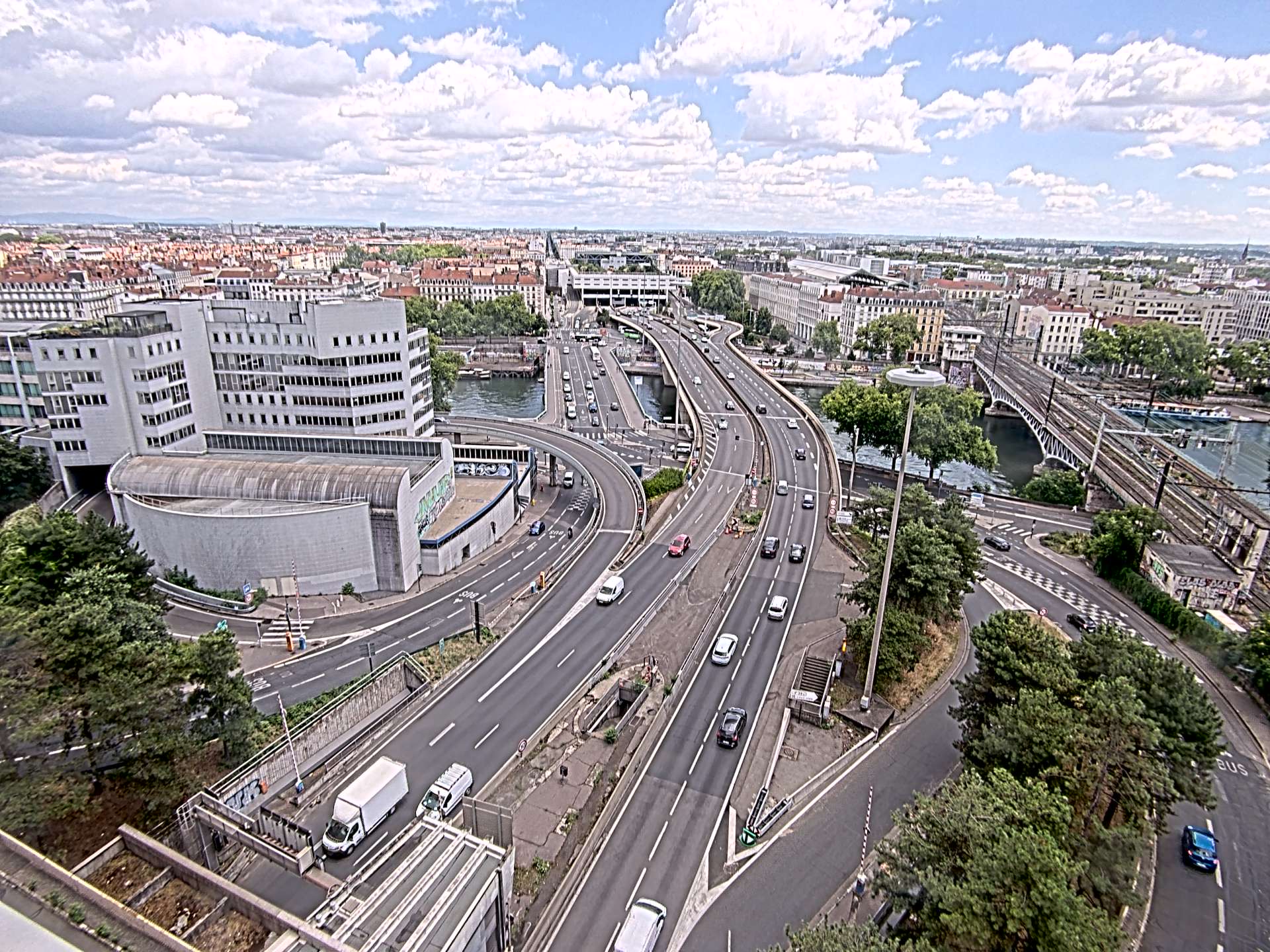 Caméra autoroute à Lyon Perrache à l'entrée Sud du Tunnel sous Fourvière, en direction de Marseille