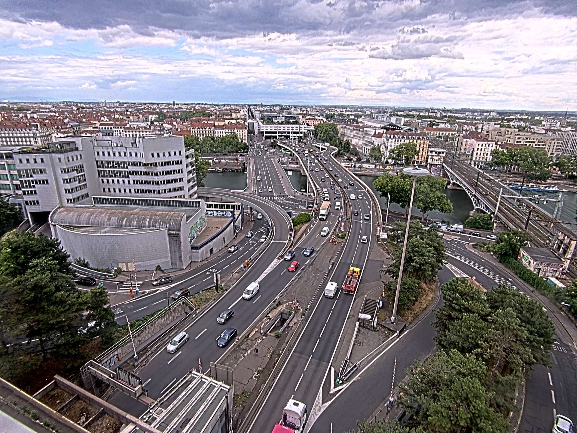 Caméra autoroute à Lyon Perrache à l'entrée Sud du Tunnel sous Fourvière, en direction de Marseille