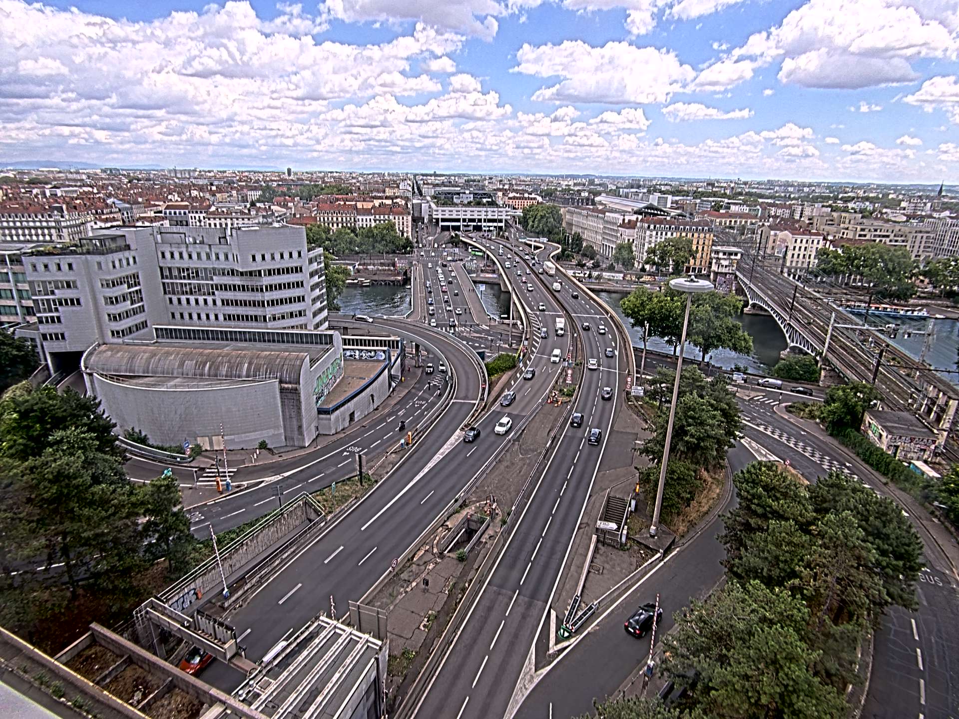 Caméra autoroute à Lyon Perrache à l'entrée Sud du Tunnel sous Fourvière, en direction de Marseille