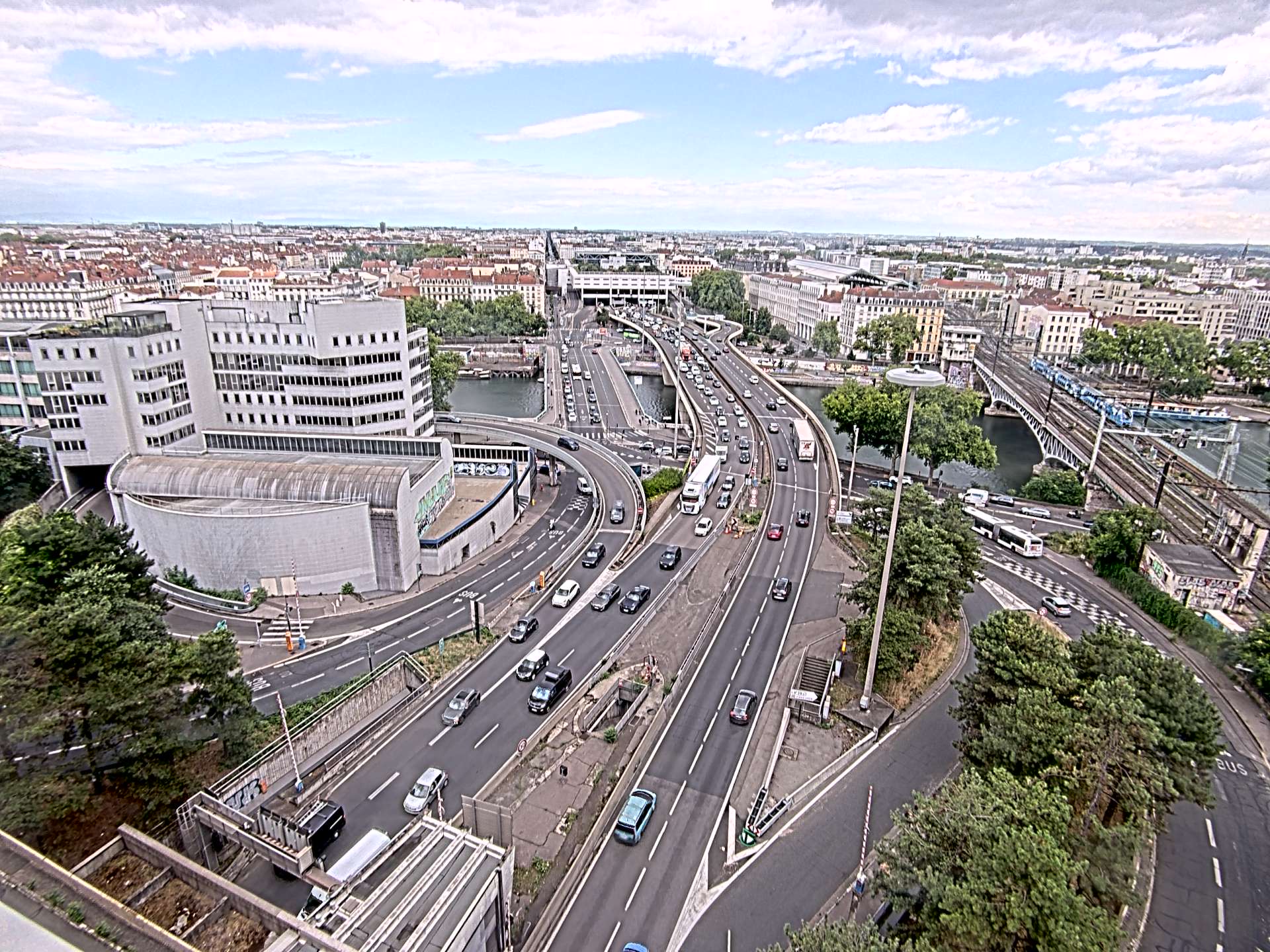 Caméra autoroute à Lyon Perrache à l'entrée Sud du Tunnel sous Fourvière, en direction de Marseille