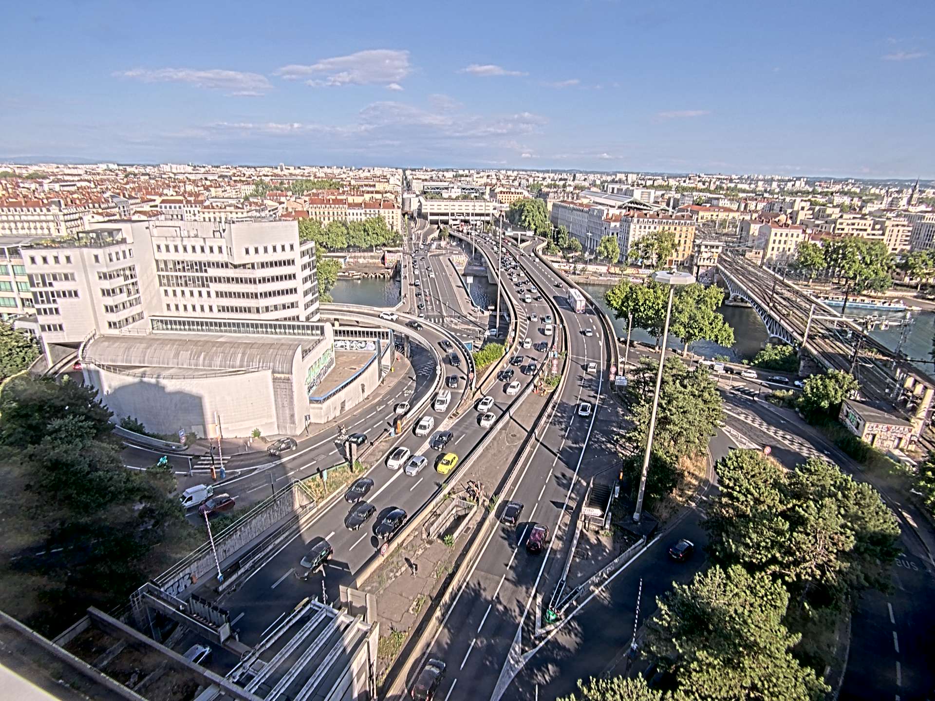 Caméra autoroute à Lyon Perrache à l'entrée Sud du Tunnel sous Fourvière, en direction de Marseille