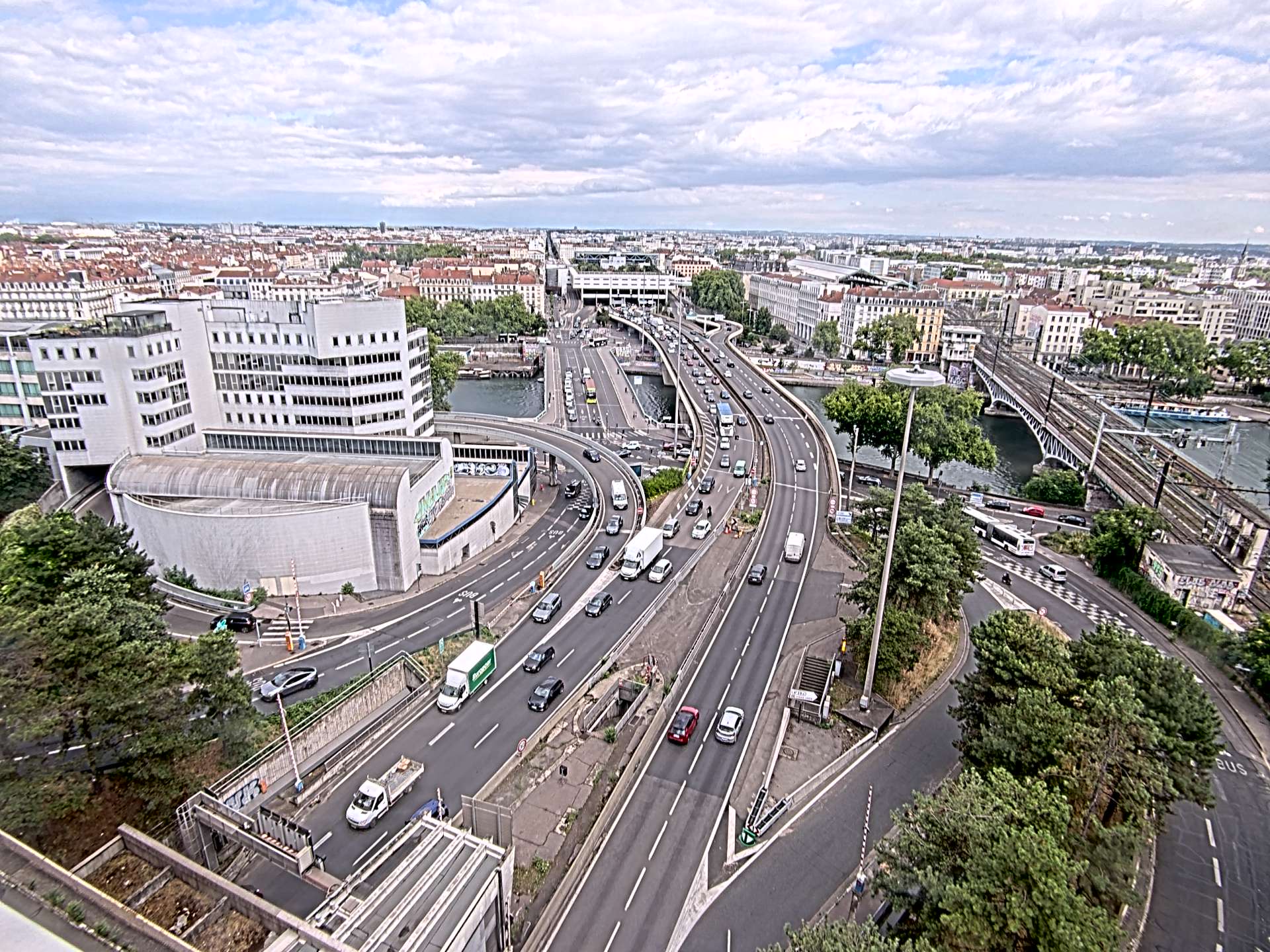 Caméra autoroute à Lyon Perrache à l'entrée Sud du Tunnel sous Fourvière, en direction de Marseille