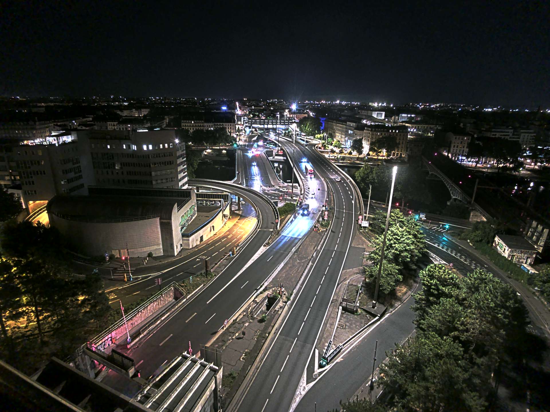 Caméra autoroute à Lyon Perrache à l'entrée Sud du Tunnel sous Fourvière, en direction de Marseille
