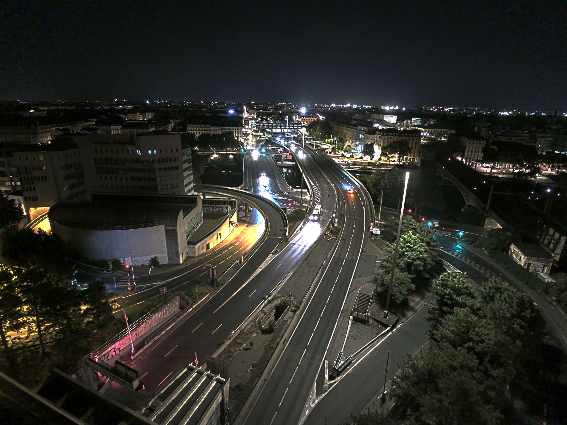 Caméra autoroute à Lyon Perrache à l'entrée Sud du Tunnel sous Fourvière, en direction de Marseille