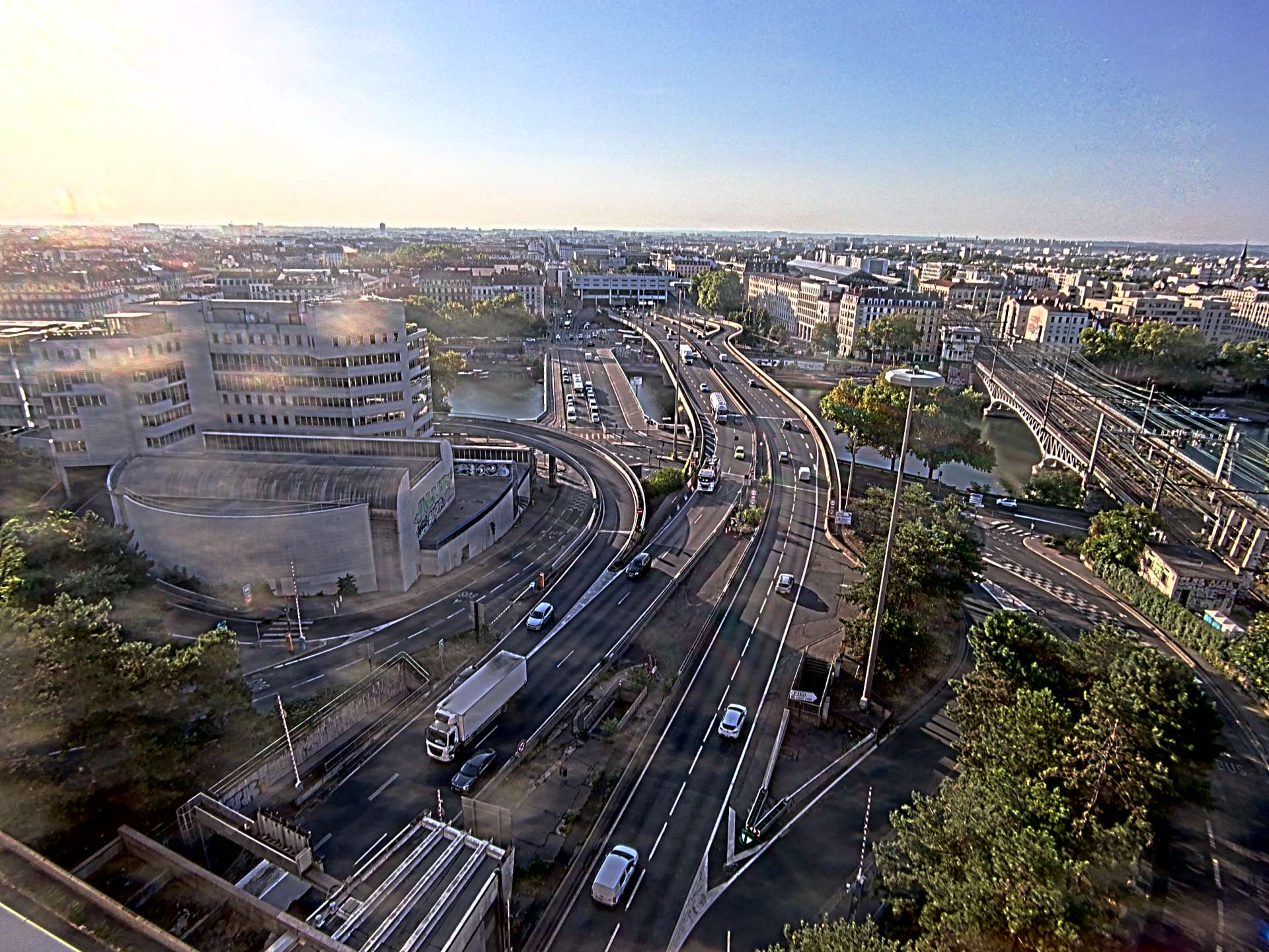 Caméra autoroute à Lyon Perrache à l'entrée Sud du Tunnel sous Fourvière, en direction de Marseille