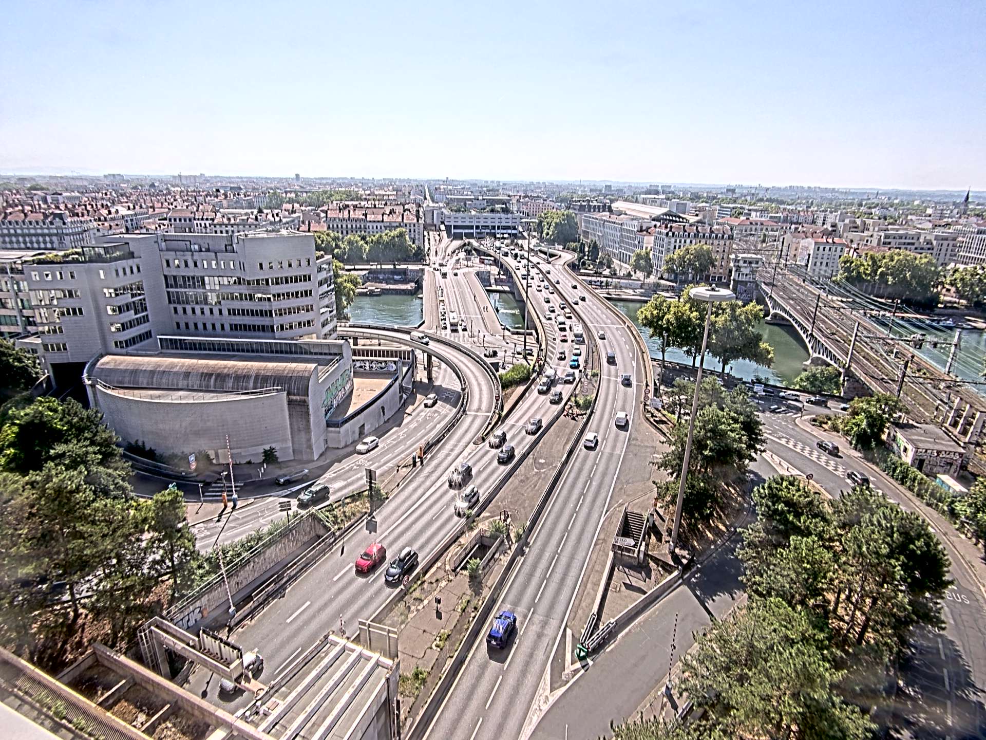 Caméra autoroute à Lyon Perrache à l'entrée Sud du Tunnel sous Fourvière, en direction de Marseille