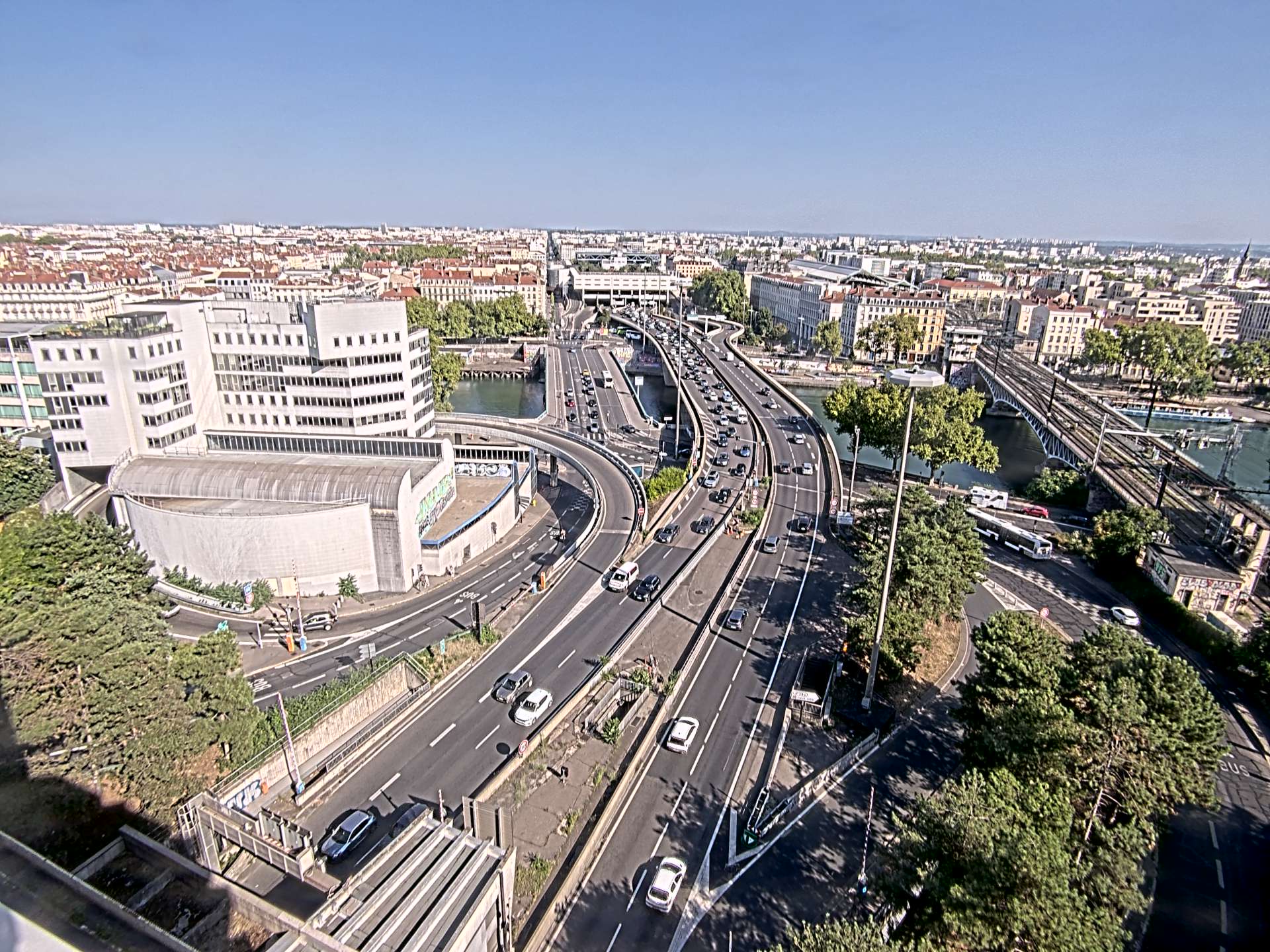 Caméra autoroute à Lyon Perrache à l'entrée Sud du Tunnel sous Fourvière, en direction de Marseille