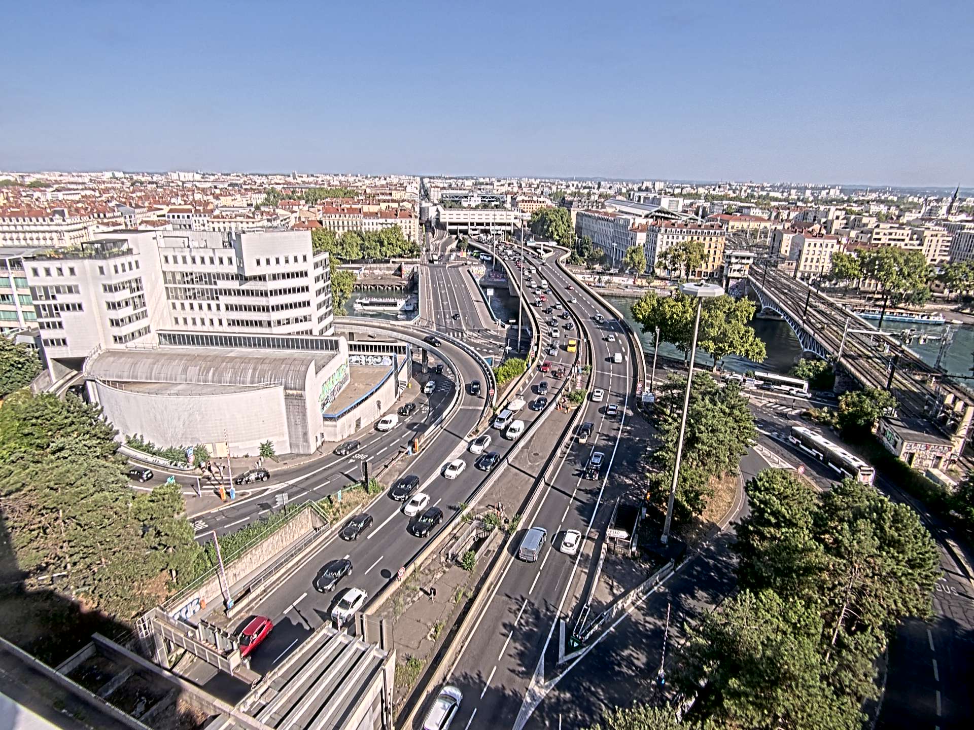 Caméra autoroute à Lyon Perrache à l'entrée Sud du Tunnel sous Fourvière, en direction de Marseille