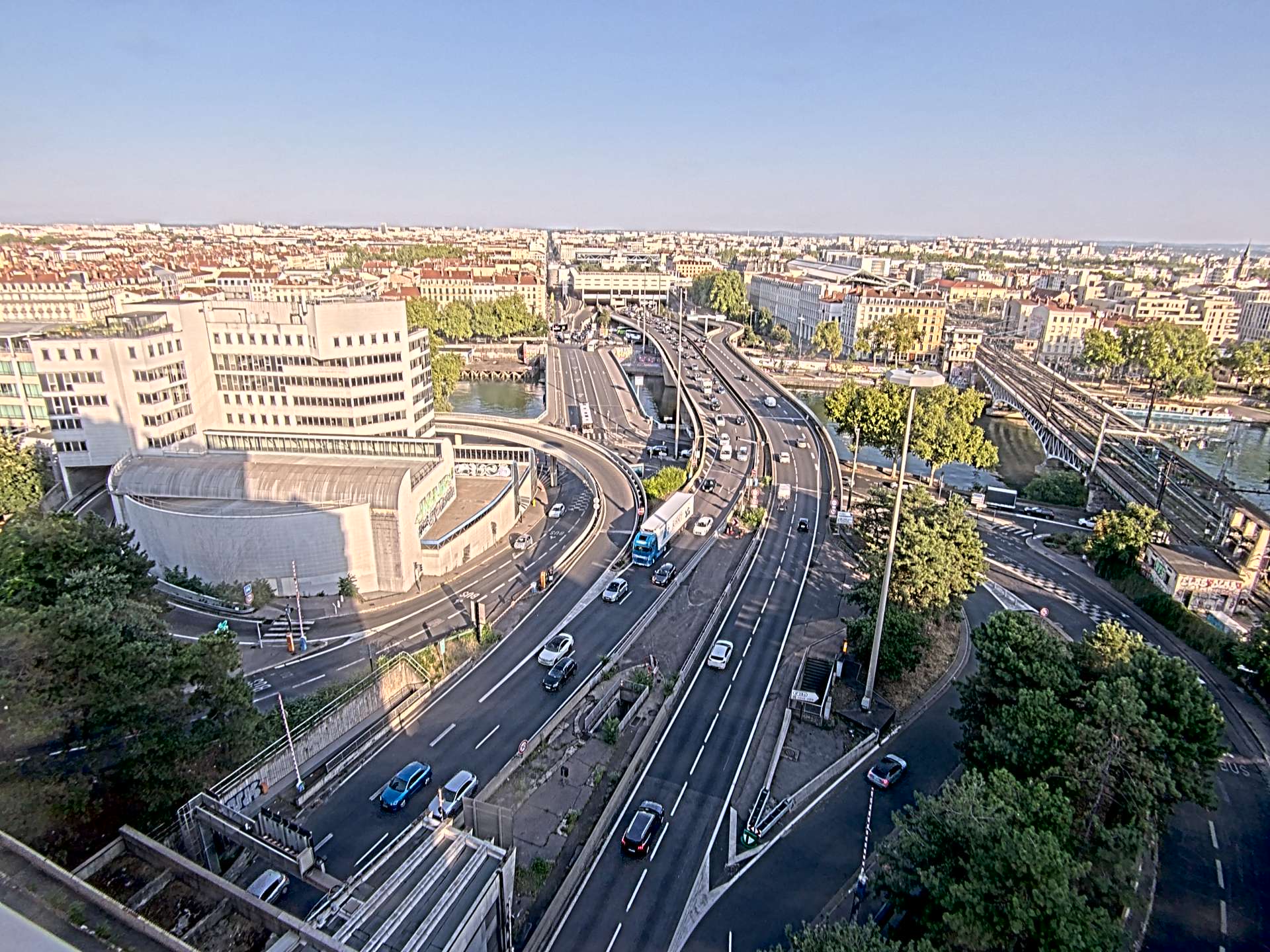 Caméra autoroute à Lyon Perrache à l'entrée Sud du Tunnel sous Fourvière, en direction de Marseille